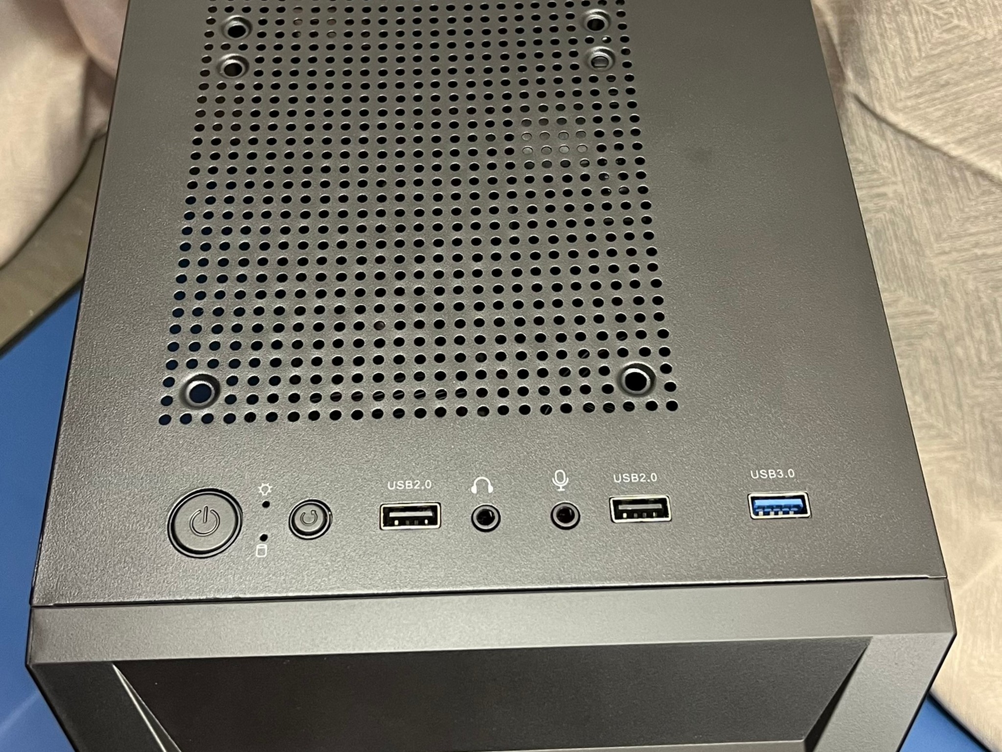 1080P Budget Gaming PC Ryzen 3 4100 EVGA RTX 2060 16GB Ram 512GB SSD