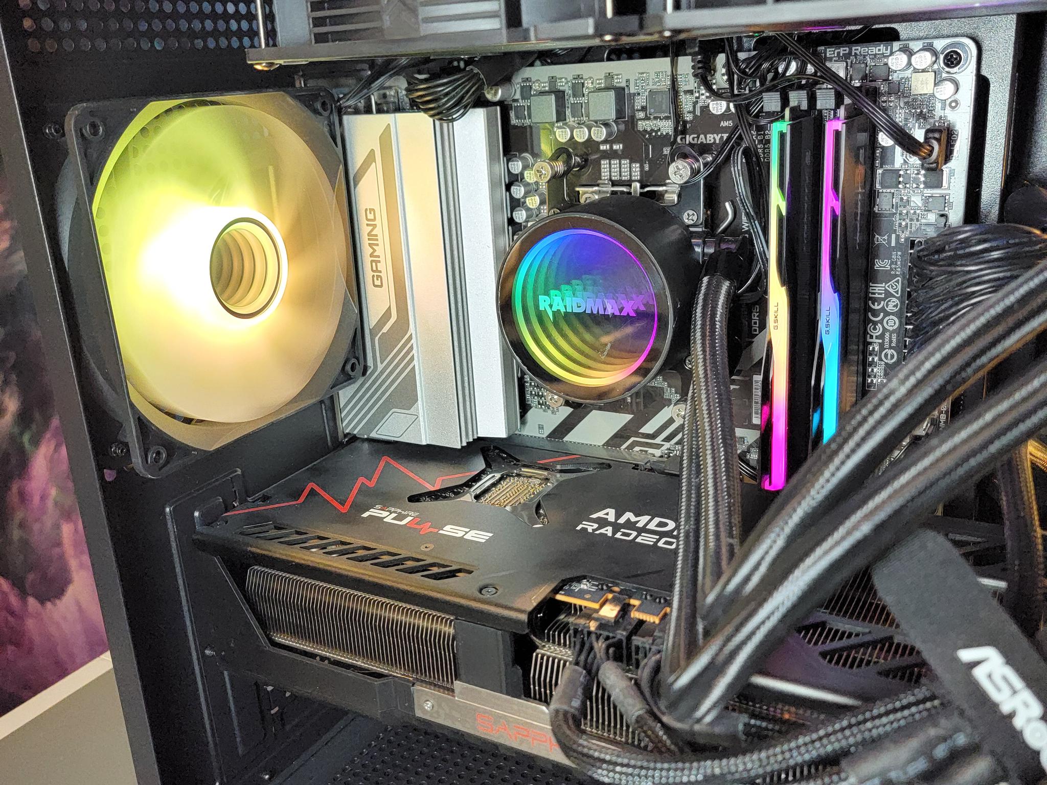 Sapphire RX 9070 XT 16GB + Ryzen 7700x PC Build #39