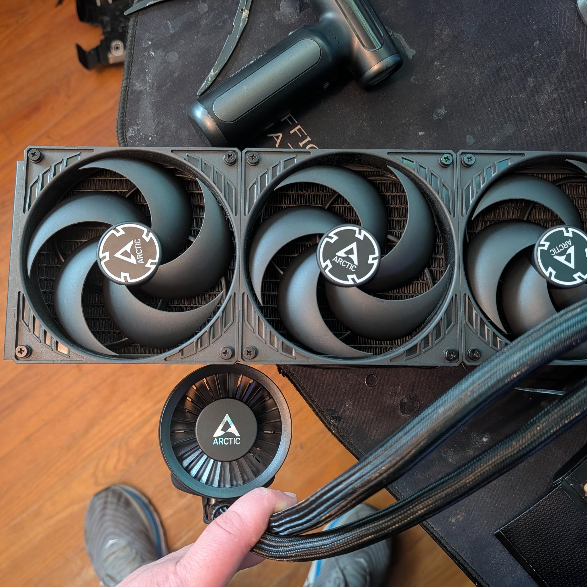 Artic Liquid freezer 3 420mm AIO with AMD AM4/5 mounting hardware