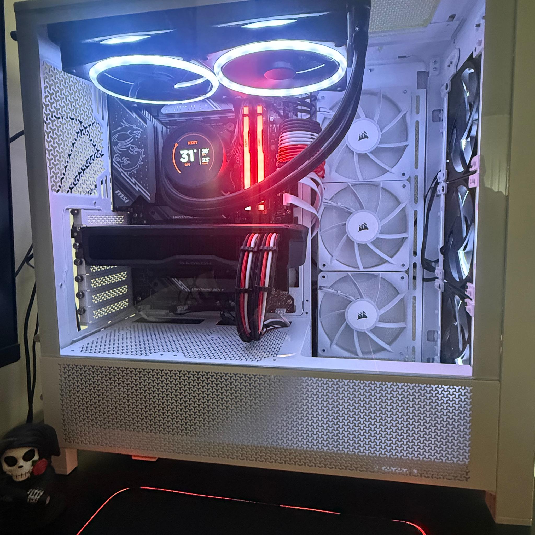 High-End Gaming PC - Intel i9-14900KF / RX 7800 XT / 32GB DDR5 / 4TB SSD (Clean & Ready to Go)