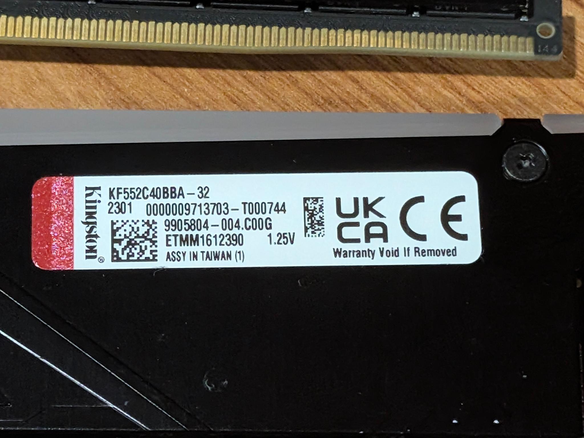 KINGSTON FURY BEAST RGB 64GB DDR5 (32x2) 5200MHz CL40