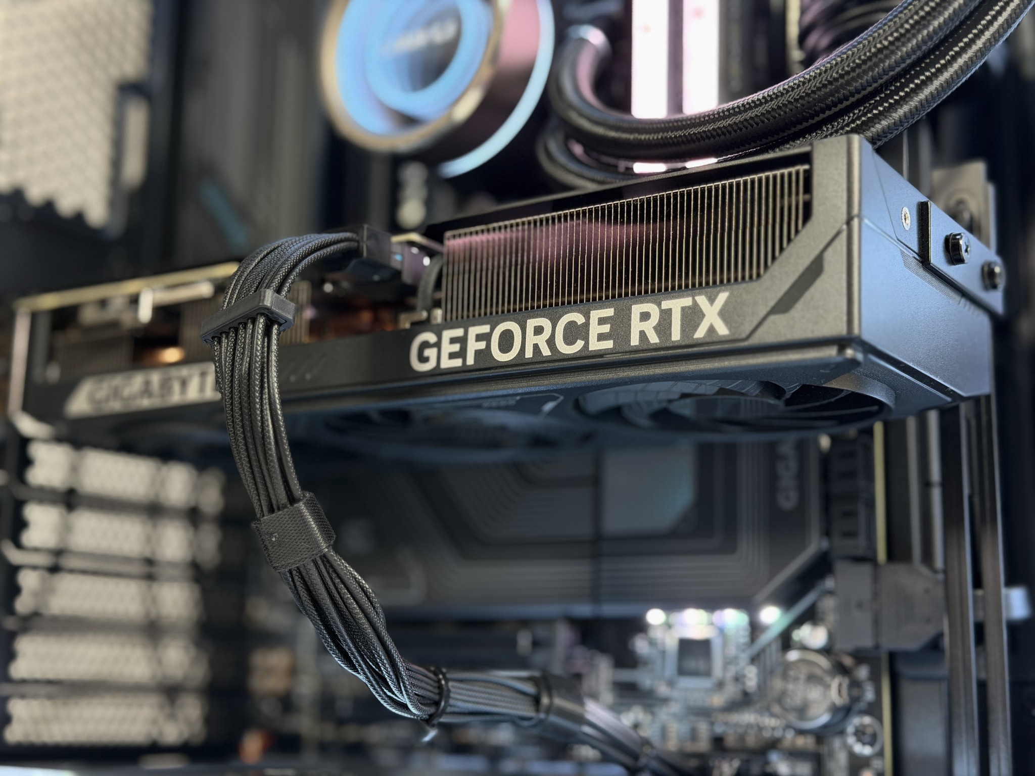 1440p Crusher - RTX 5070 | Ryzen 7 7700X | 2TB SSD | 32GB DDR5