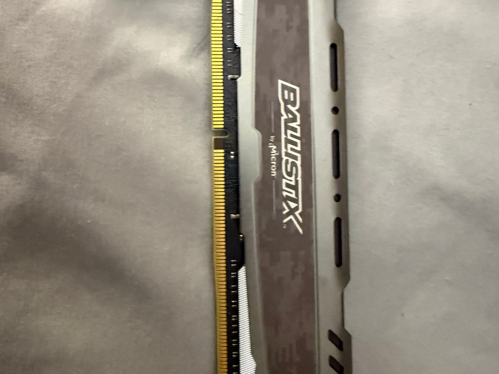 Ballistix Sport LT DDR4 2400 MT/s 16gb (2x8gb)