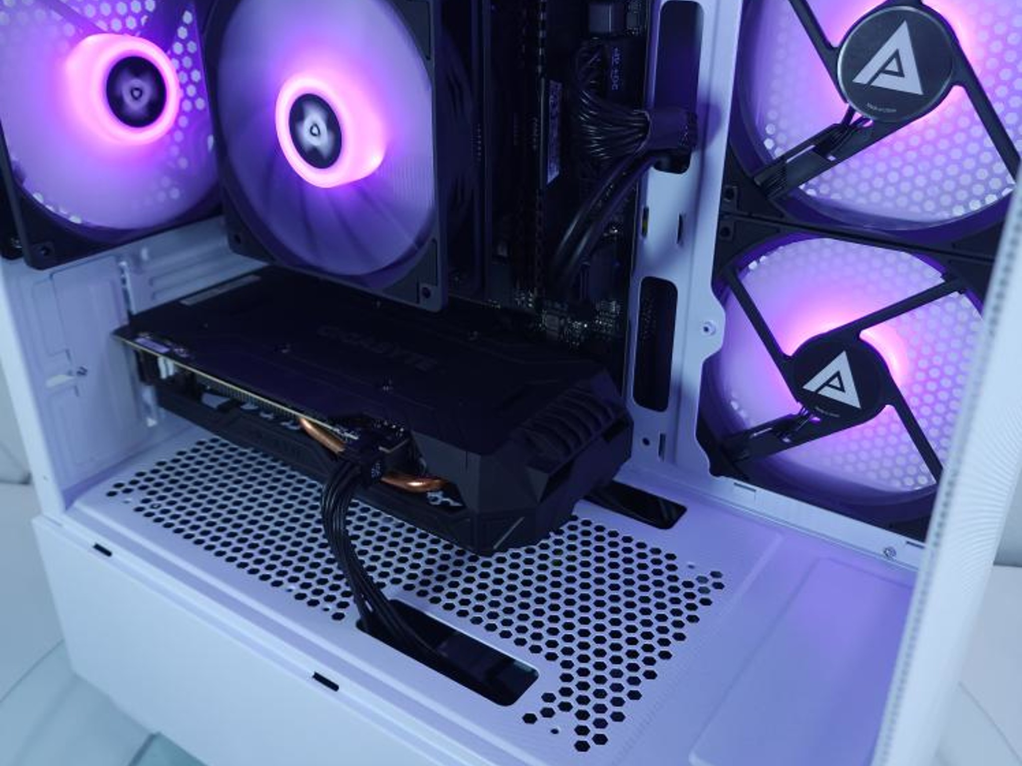 🤍GTX 1060 6GB ● Ryzen 3 3200G ● 1080p Gaming Computer