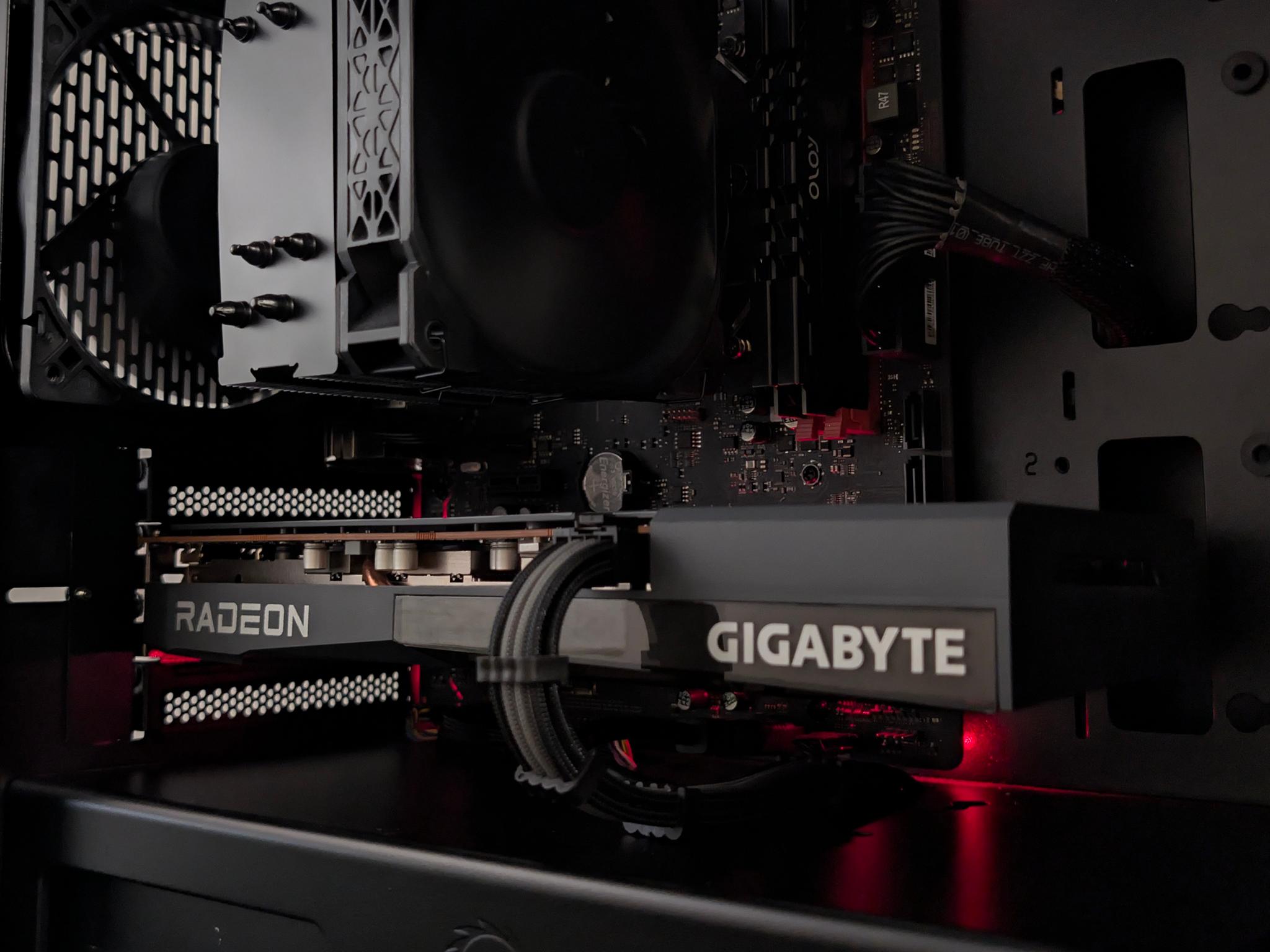 🏮 Ryzen 7 + RX 6650XT (≈ RTX 2080) Gaming PC with 1TB Storage