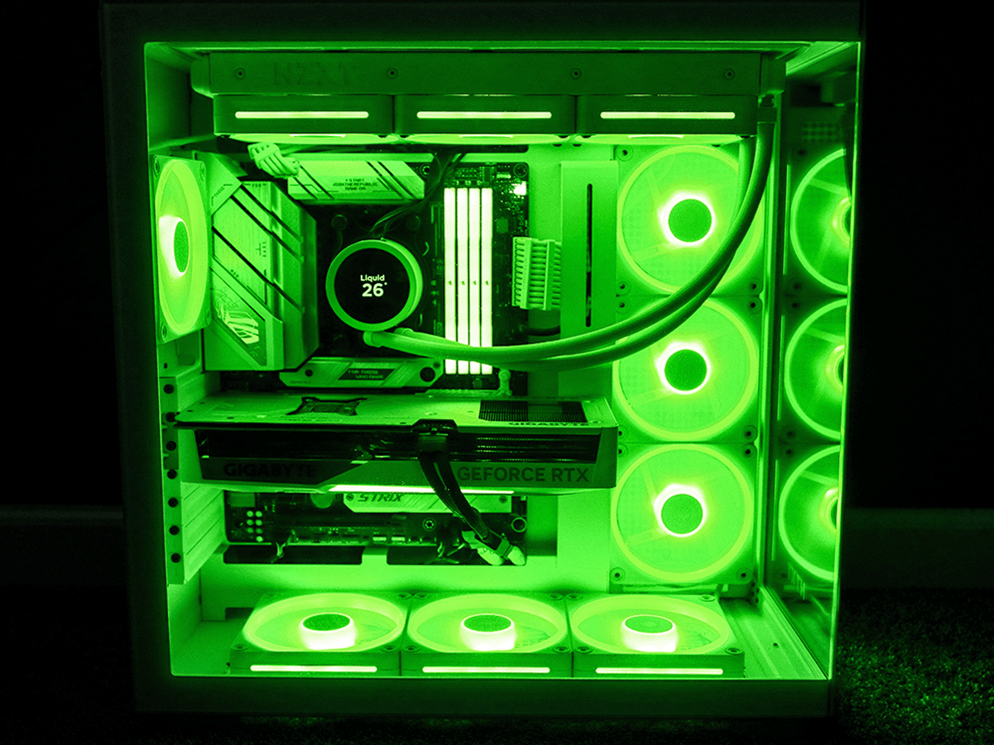 LIKE NEW, Ryzen 9800x3d, RTX 5070 TI, 64 gig 6400mhz RGB Ram