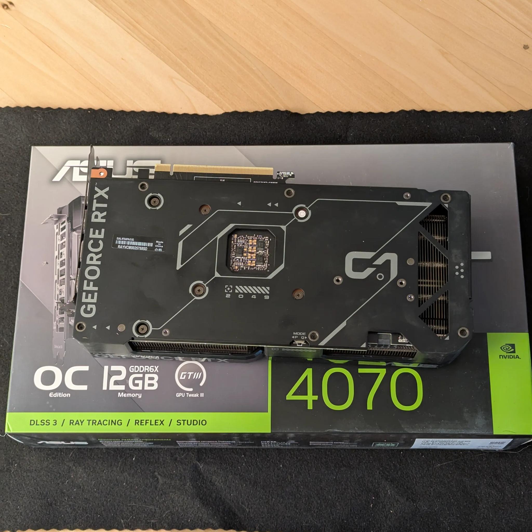 4070 12GB ASUS Dual GeForce RTX – Compact Powerhouse for 1440p & 4K 🧊
