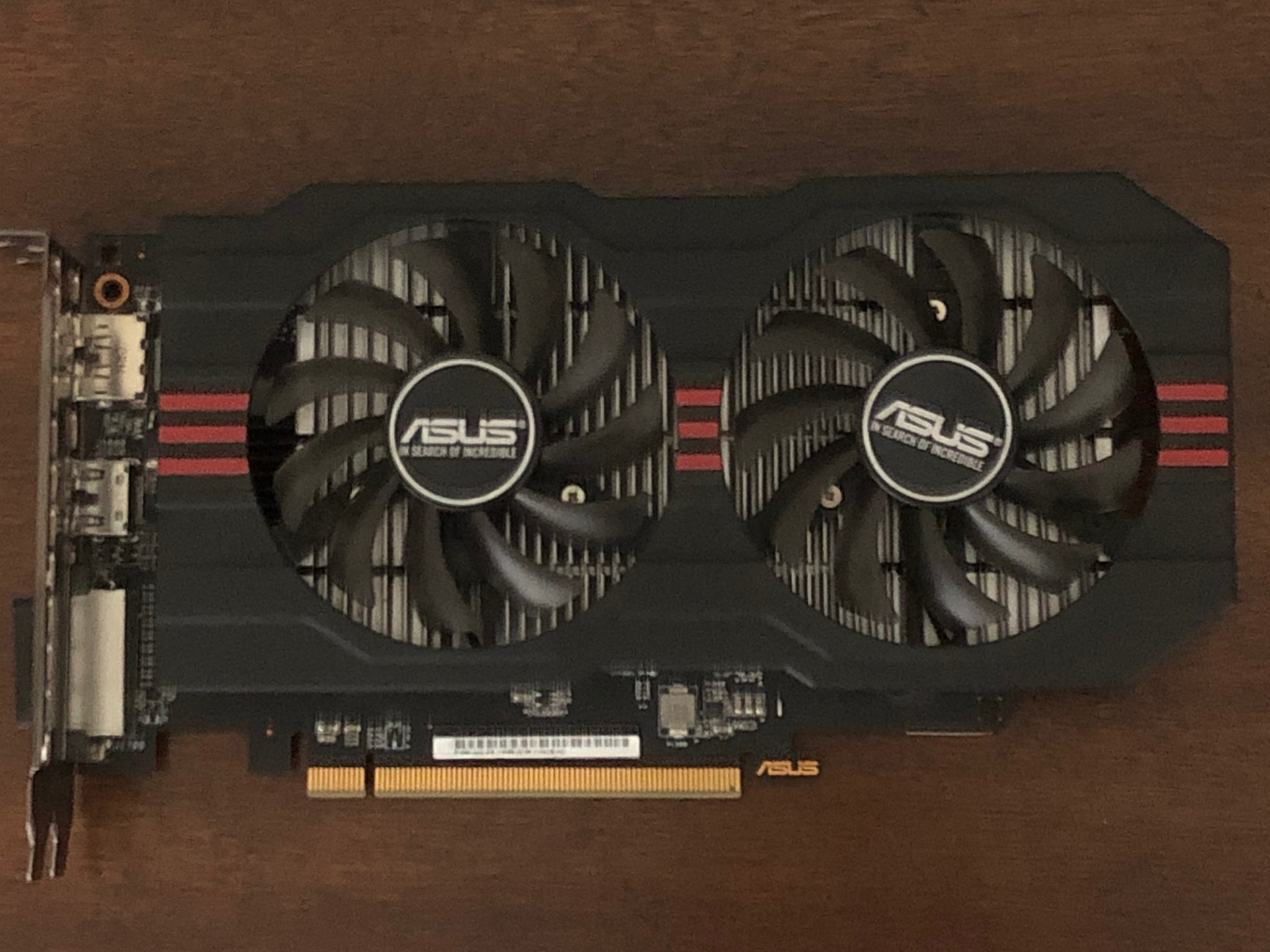 ASUS RX 560 4GB