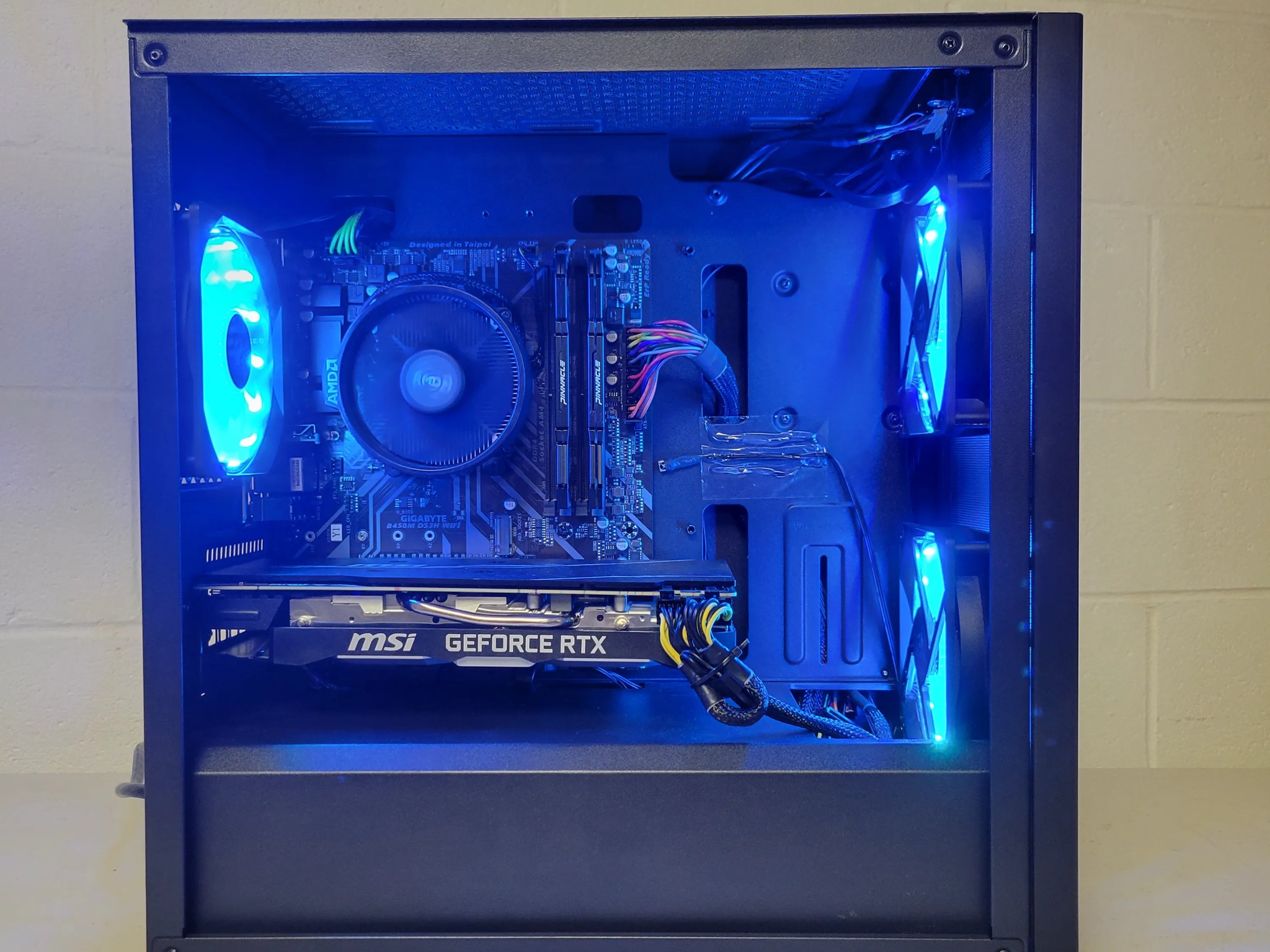 🧨💣RTX 2060 12gb Black Gaming PC🧨💣 (Ryzen 5 3600//RTX 2060 12gb)