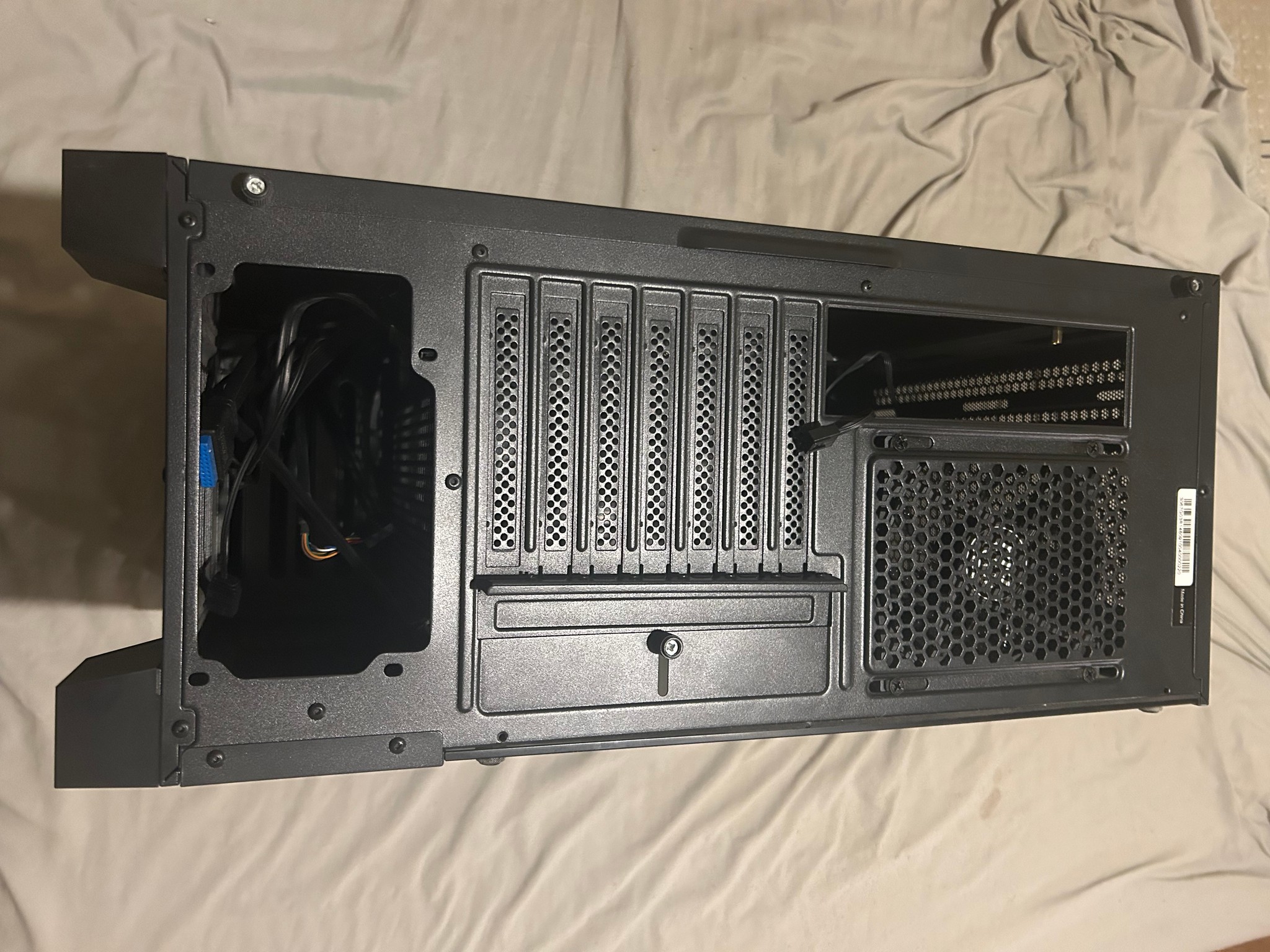 MSI MAG Forge 100R Case