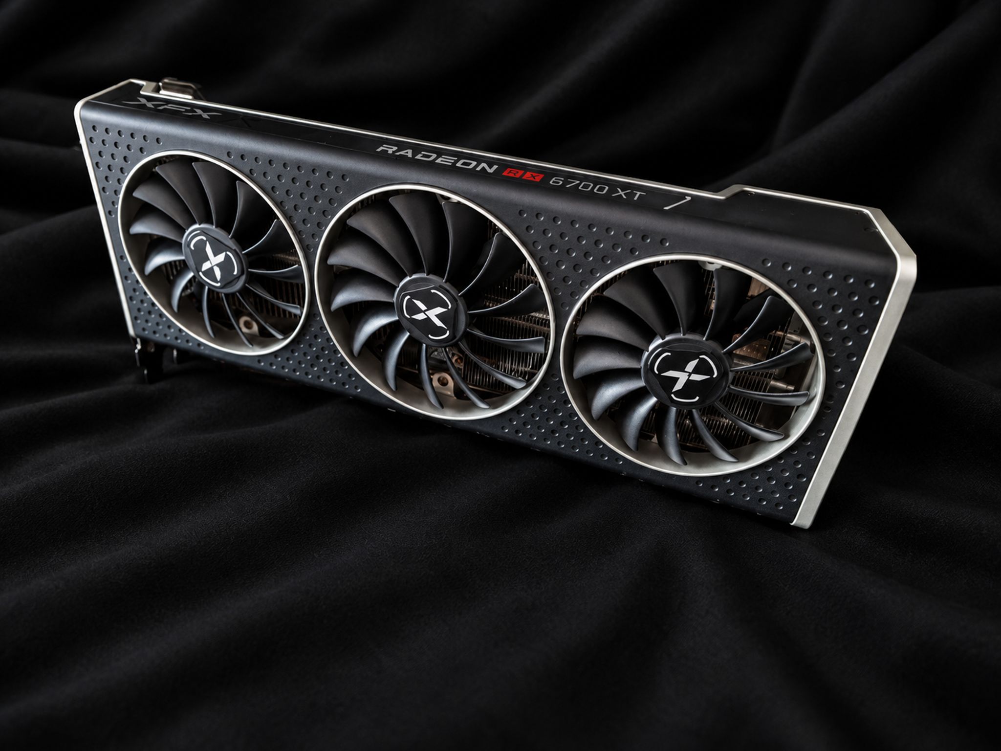 XFX Speedster QICK 319 Core Radeon RX 6750 XT