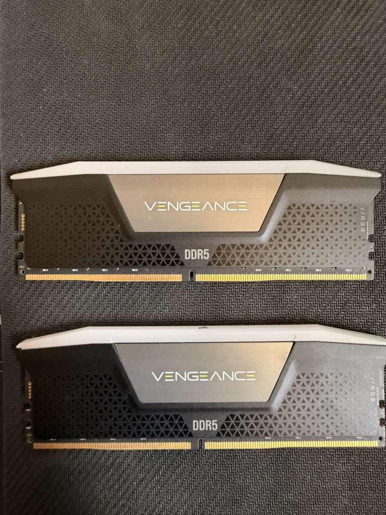 Corsair Vengeance RGB 64GB (2×32GB) DDR5-6000 CL30 — On Sale, Like New, Ready to Ship!