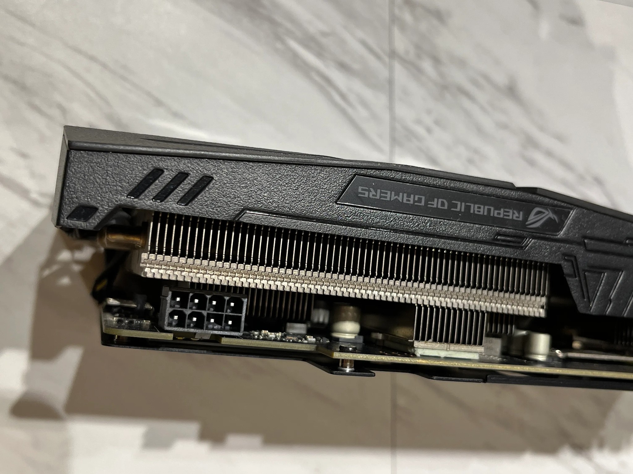 Used ASUS ROG 1070 Ti 8GB GPU