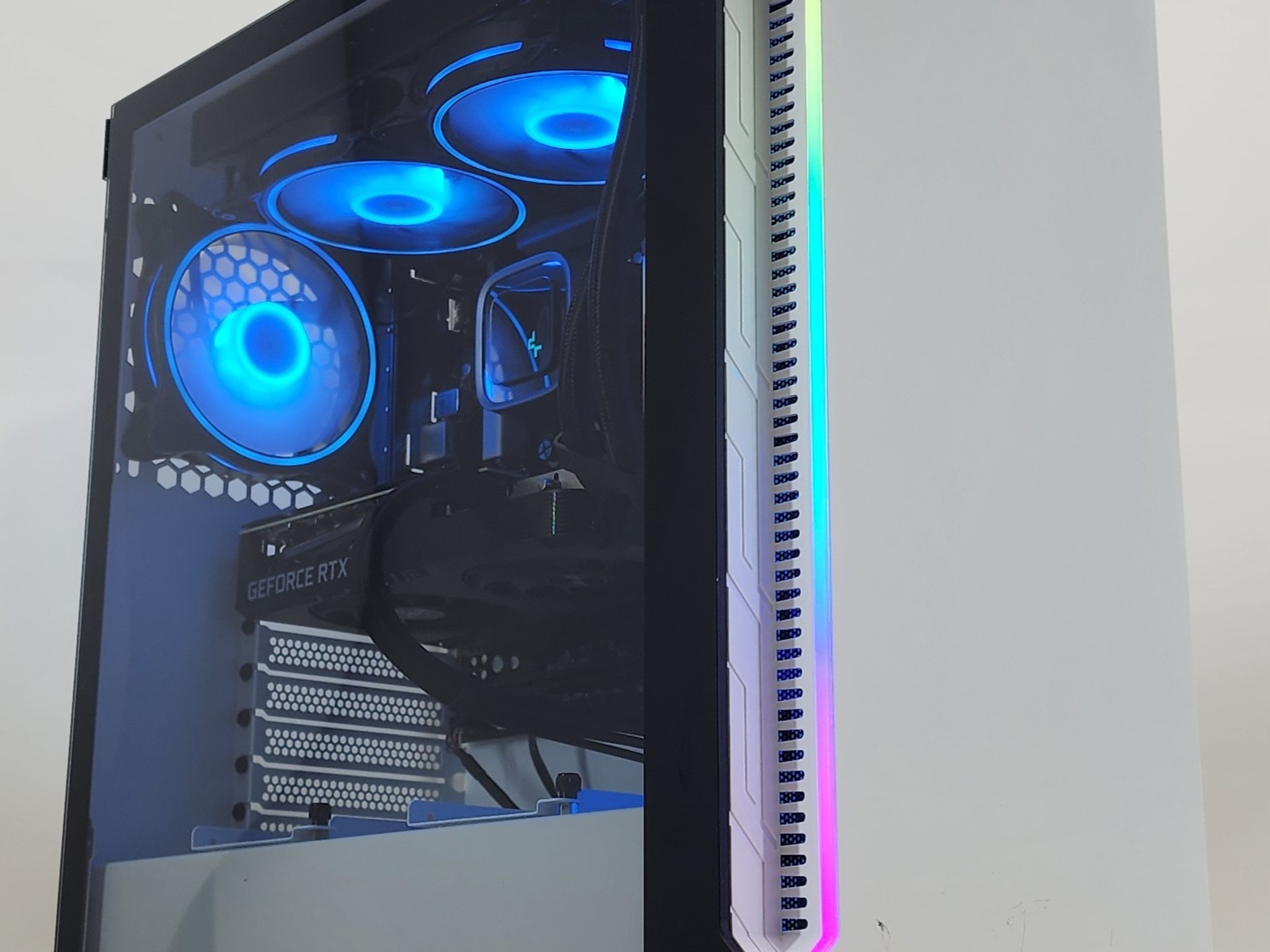 Gaming PC i7-11700F 16GB RAM 1TB SSD RTX 3070 8GB Windows 11 Computer