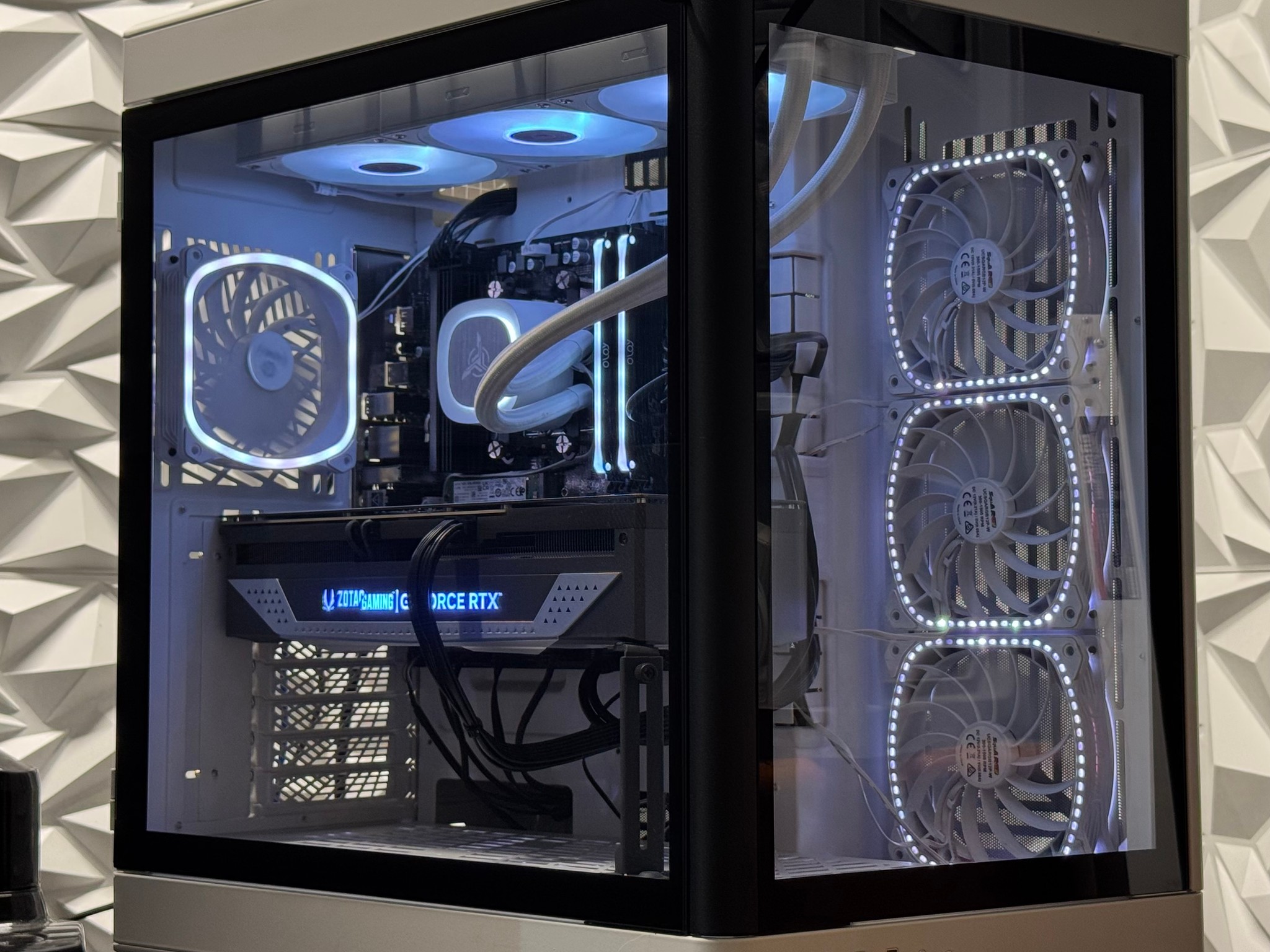 1440p/4k Pc / RTX 4070 Ti Super / Ryzen 9 7900x / 32GB DDR5 / 1TB SSD / Creator / Streaming / Gaming