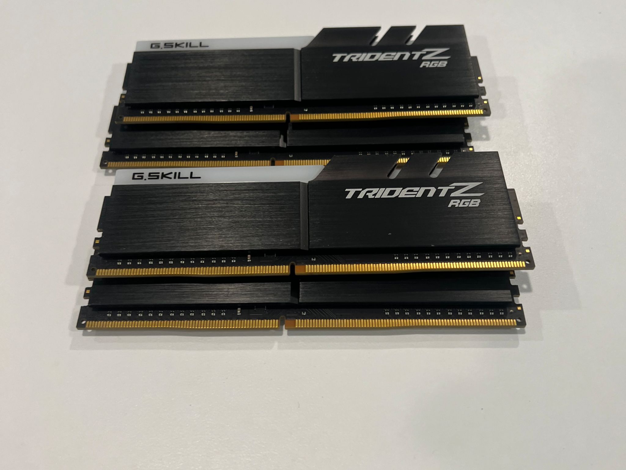 G.Skill Trident Z DDR4 32GB (4x8GB) 3200 CL16
