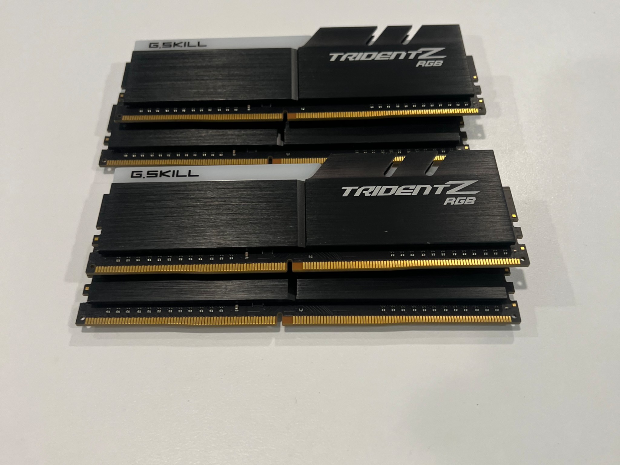 G.Skill Trident Z DDR4 32GB (4x8GB) 3200 CL16