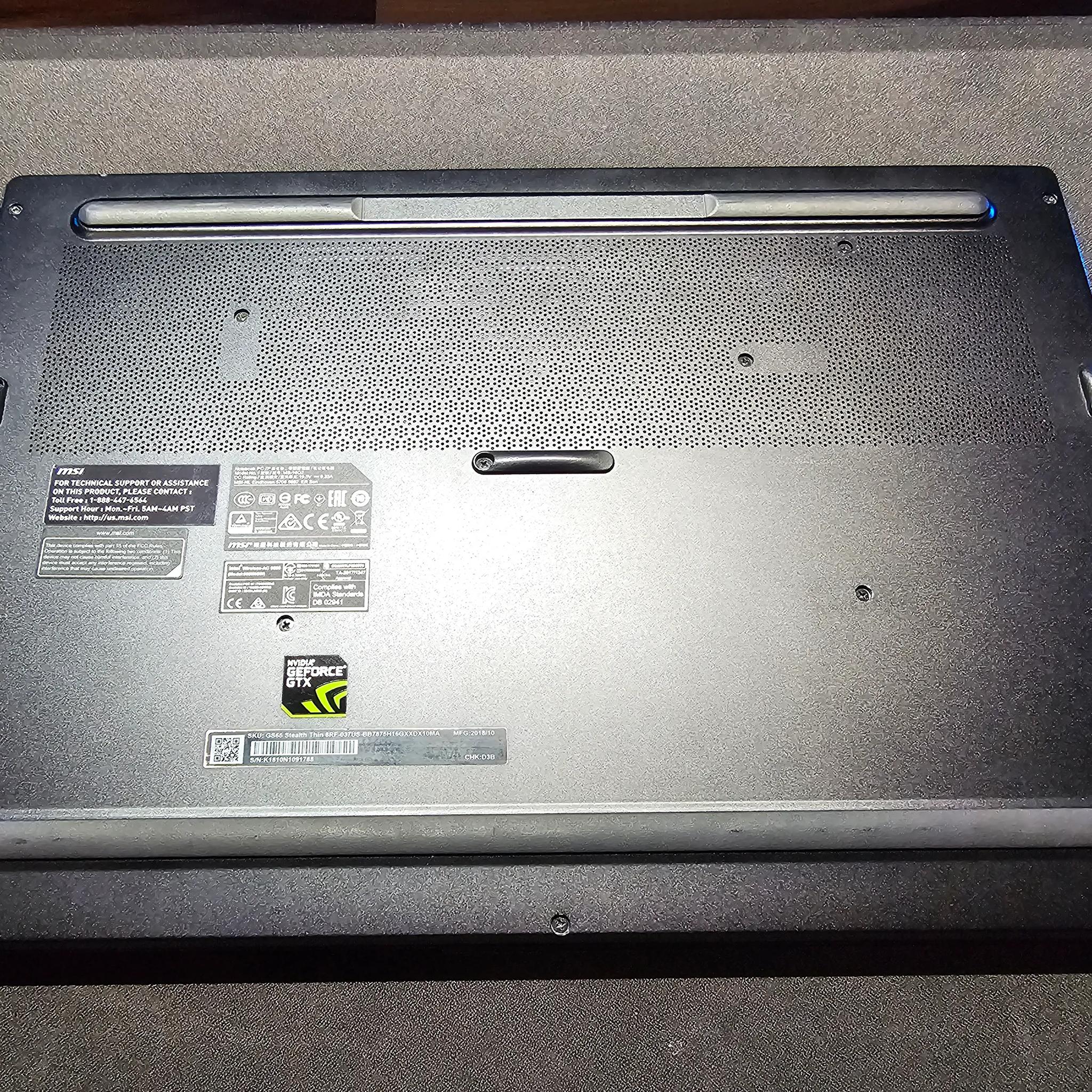 MSI GS65 Stealth Thin 8RF Gaming Laptop