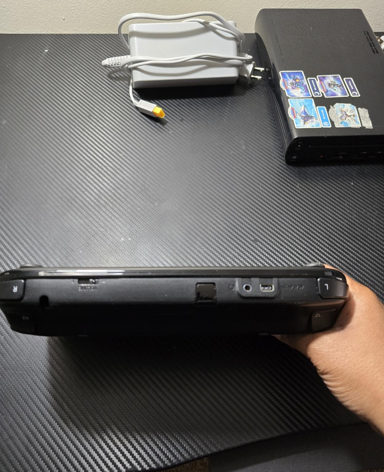 Nintendo Wii U (Black) w/Custom Firmware + Games