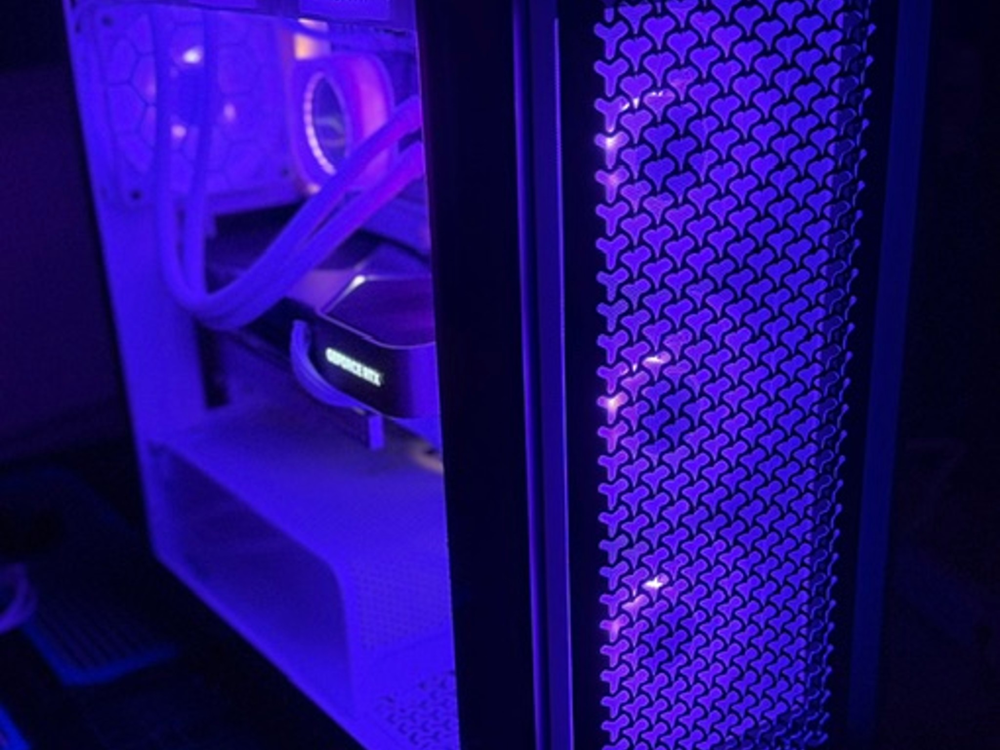 Corsair 4000D VAULT NOVA #1337 | Ryzen 9 9950X3D | RTX 5080 FE | 64GB | 6TB