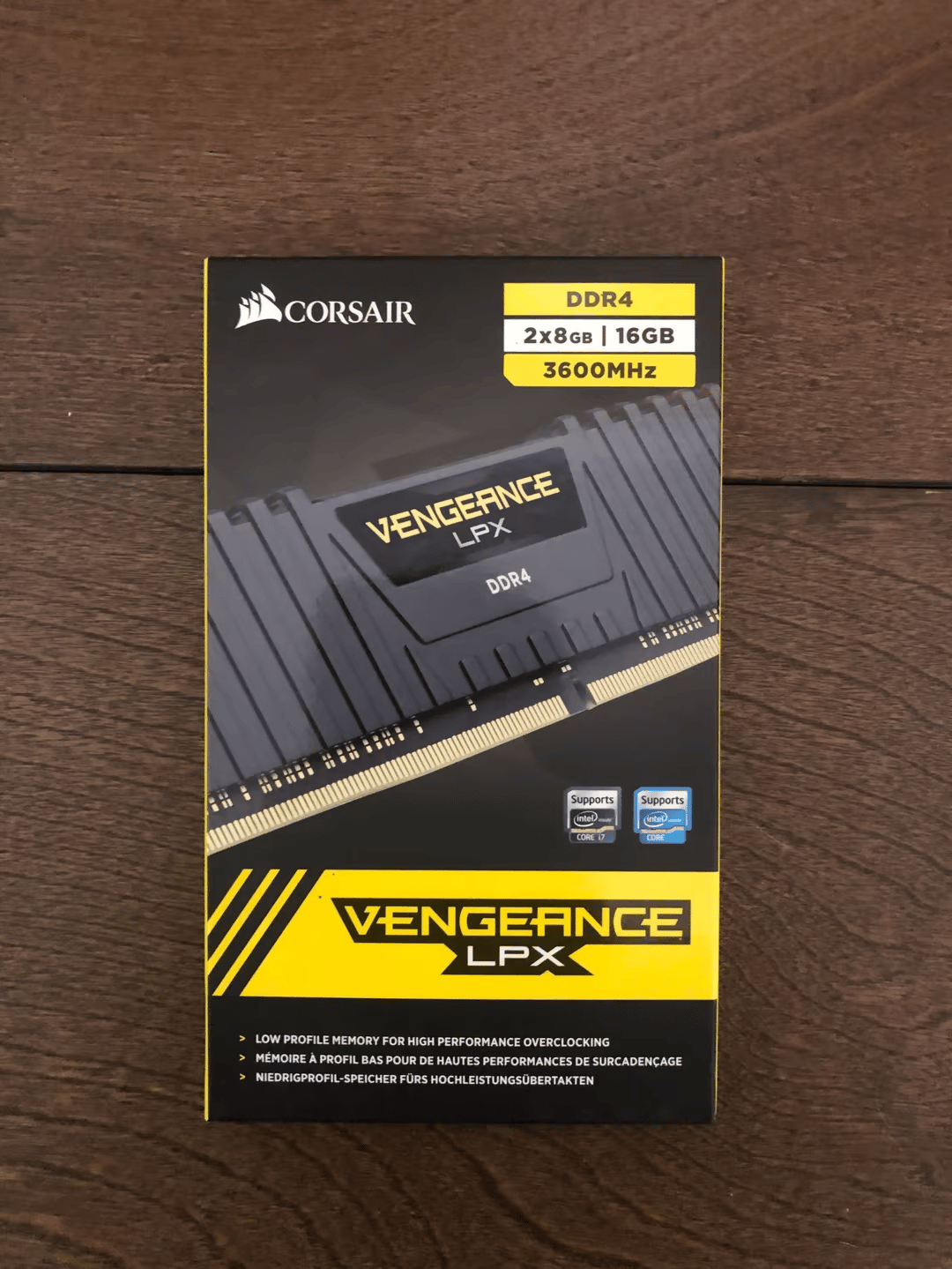 Corsair Vengeance LPX 16 GB (2 x 8 GB) DDR4-3600 CL18 Memory