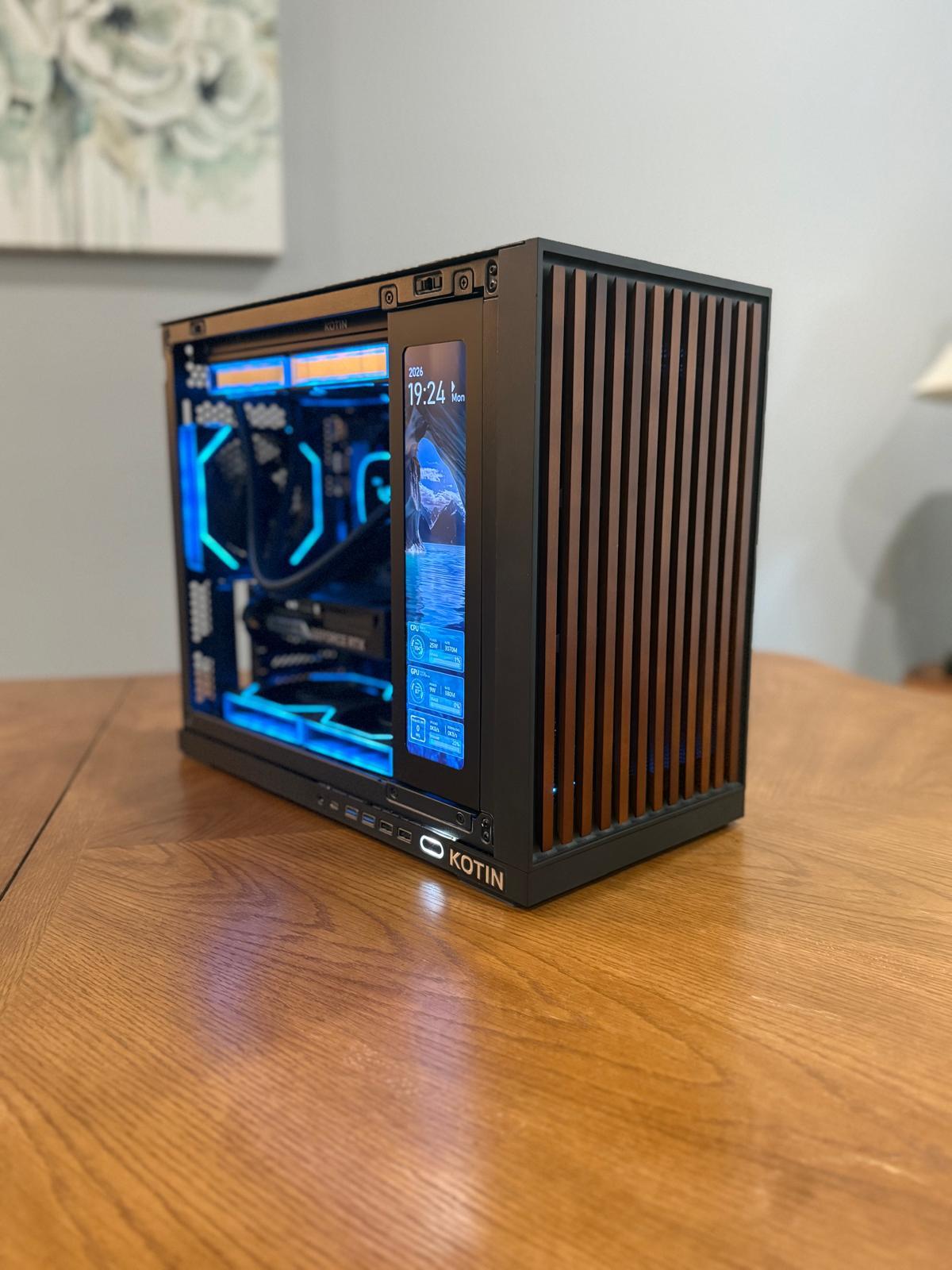 KOTIN Gaming Pc - RTX 5060 8GB - Ryzen 7 9700X - 32DDR5 - 1TB SD - Built-in Display