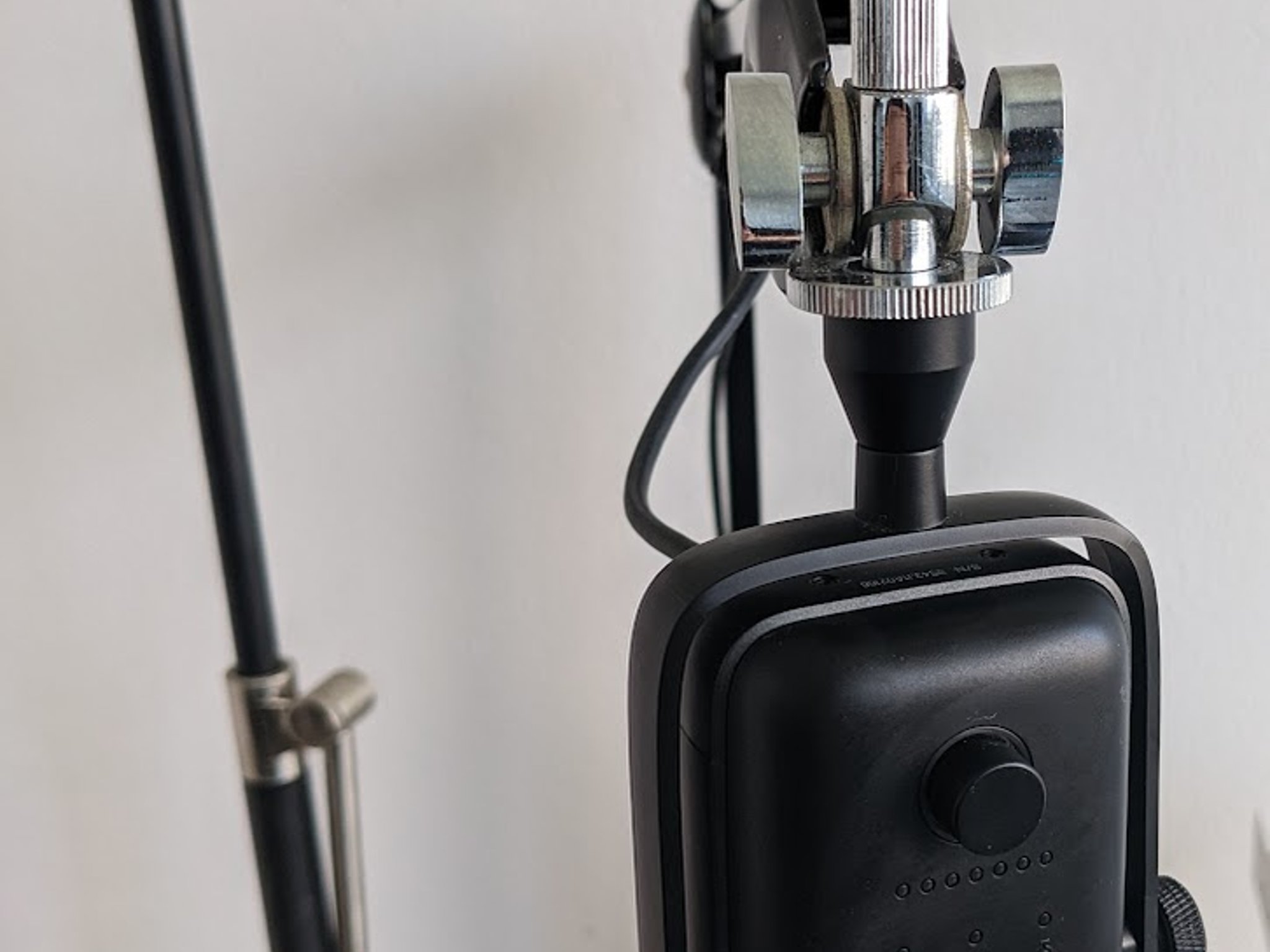 Elgato Wave 3 Microphone + Rode PSA1 Swing Arm