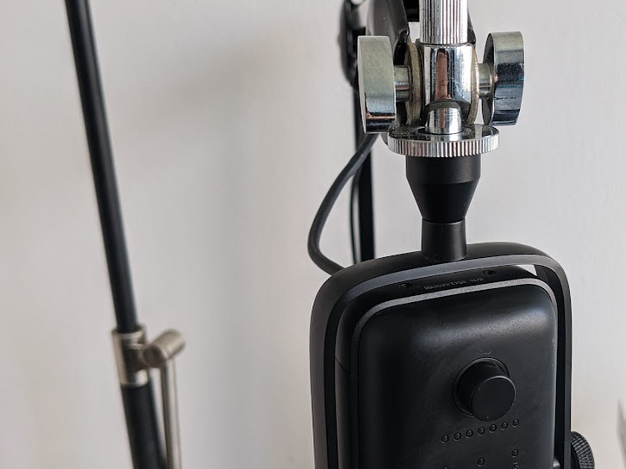Elgato Wave 3 Microphone + Rode PSA1 Swing Arm