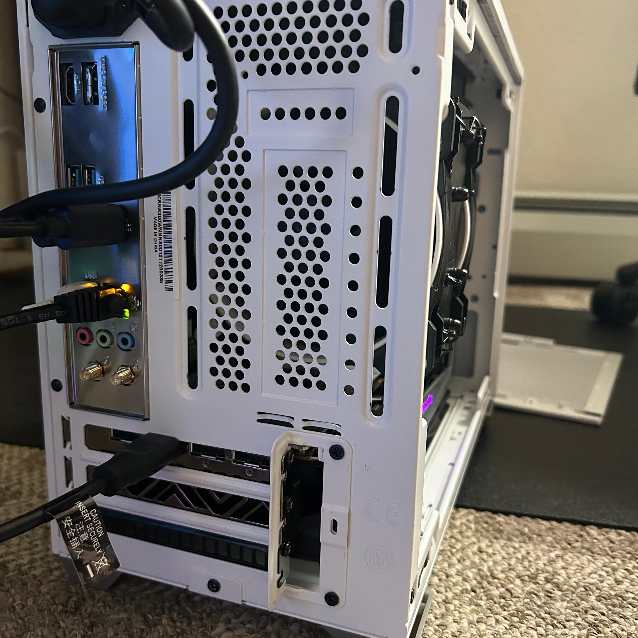 ITX Gaming PC Ryzen 7 3700X - RX 5700 XT