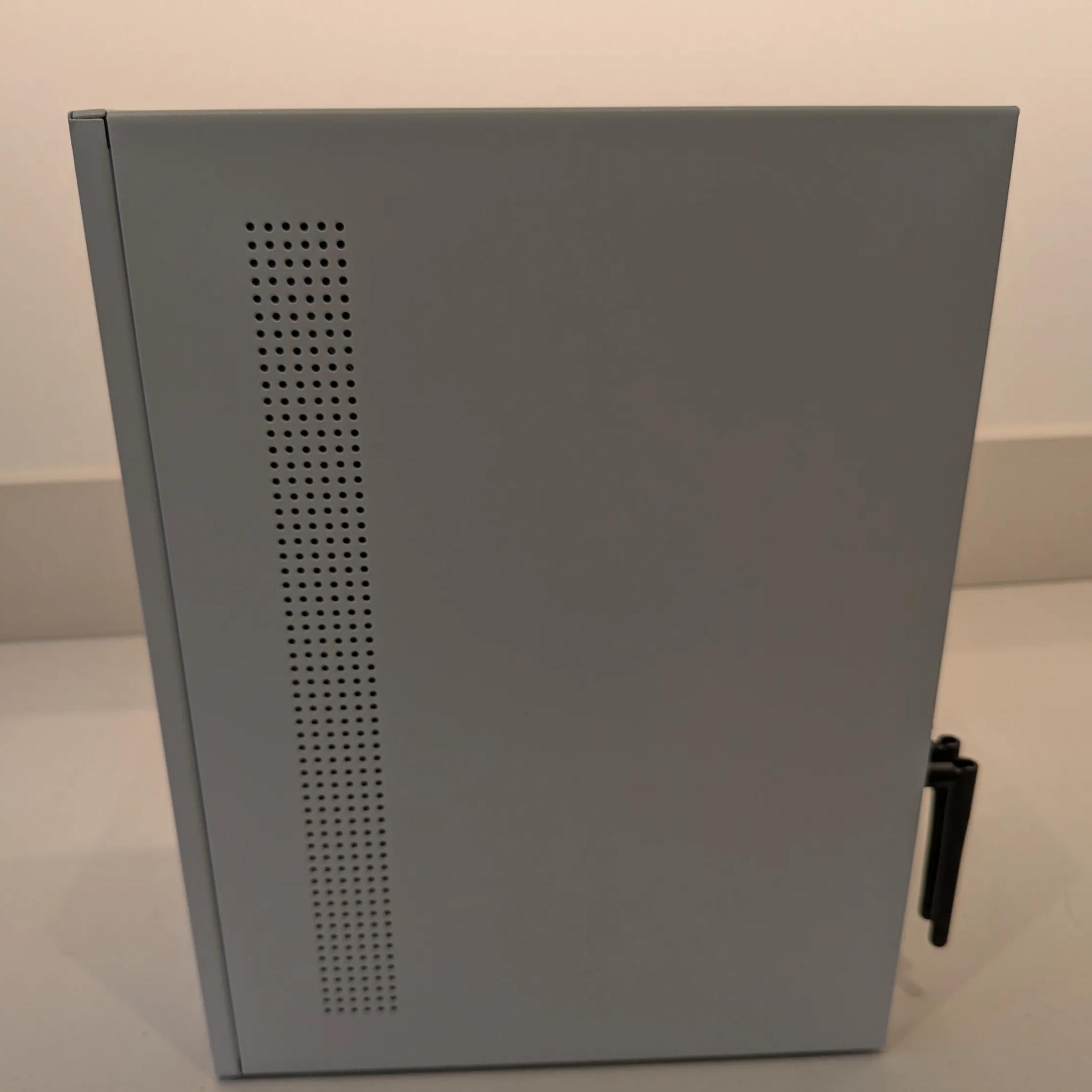 1080p Budget ITX - Ryzen 5 5600, RX 6600M, 32 GB RAM, 2 TB Gen 4 NVME, RGB