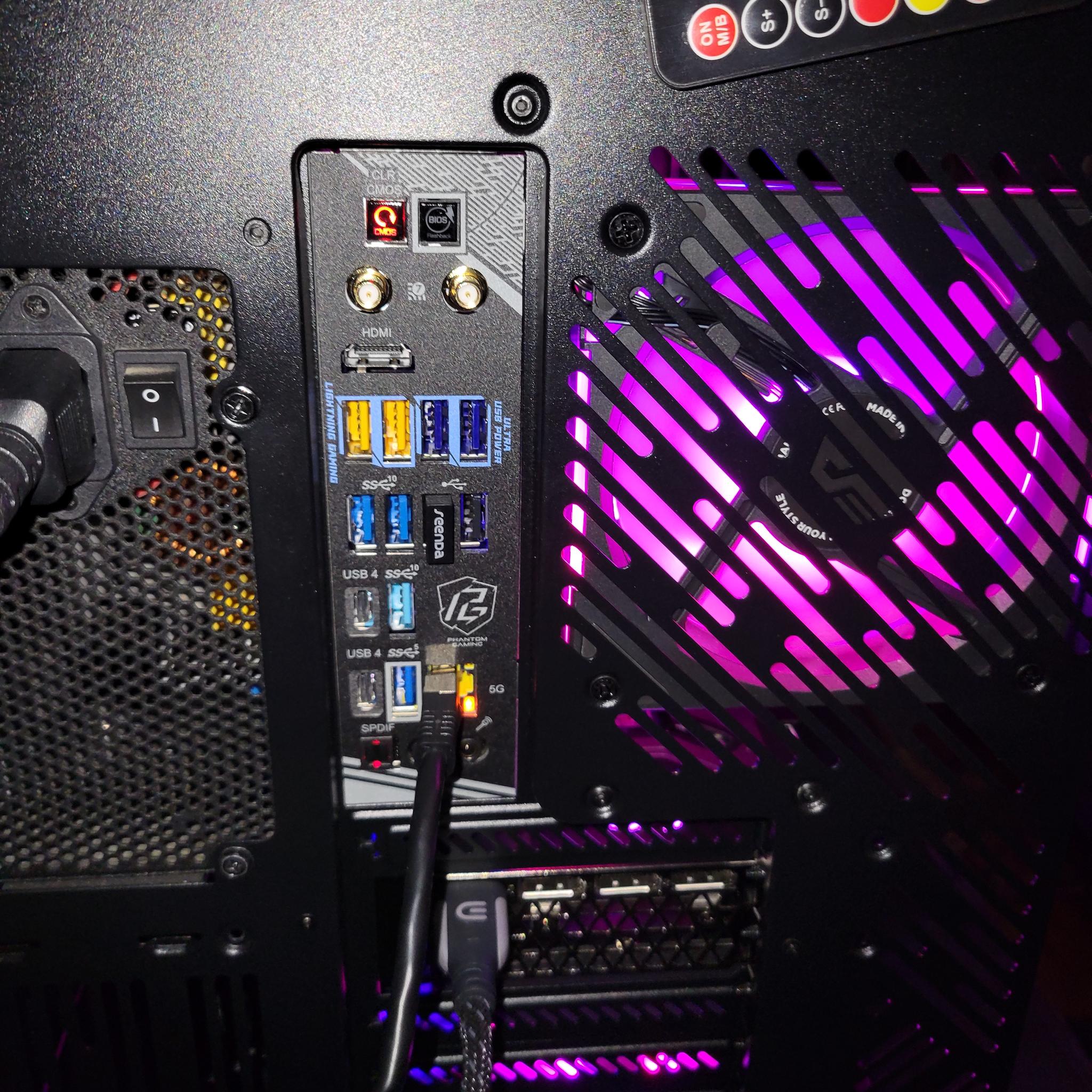 🎮 7800X3D • Zotac 4070 ti Super Amp HoloBlack 16gb • 32GB DDR5 • 2TB NVMe 🚀