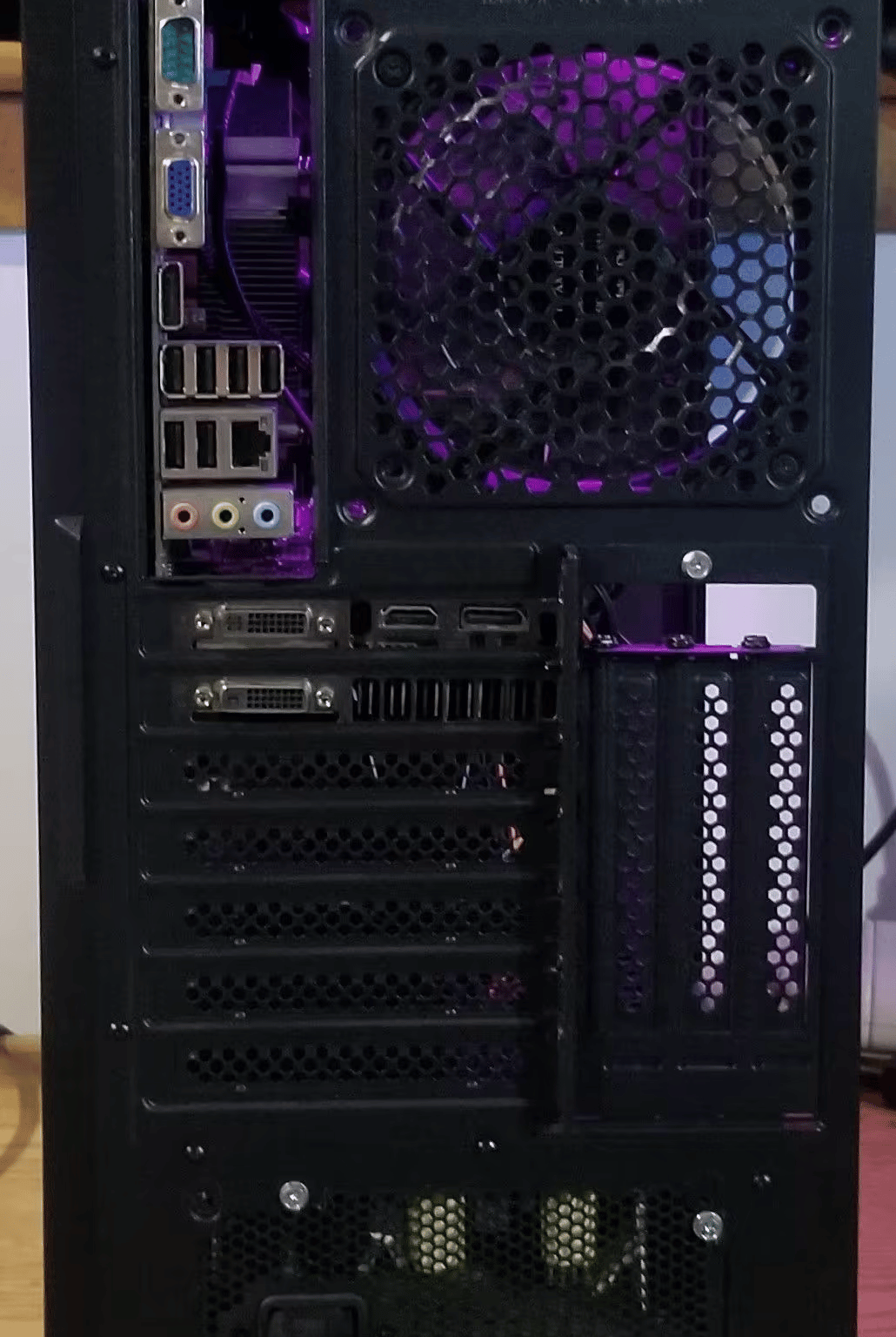 black i7 budget rgb gaming pc. 