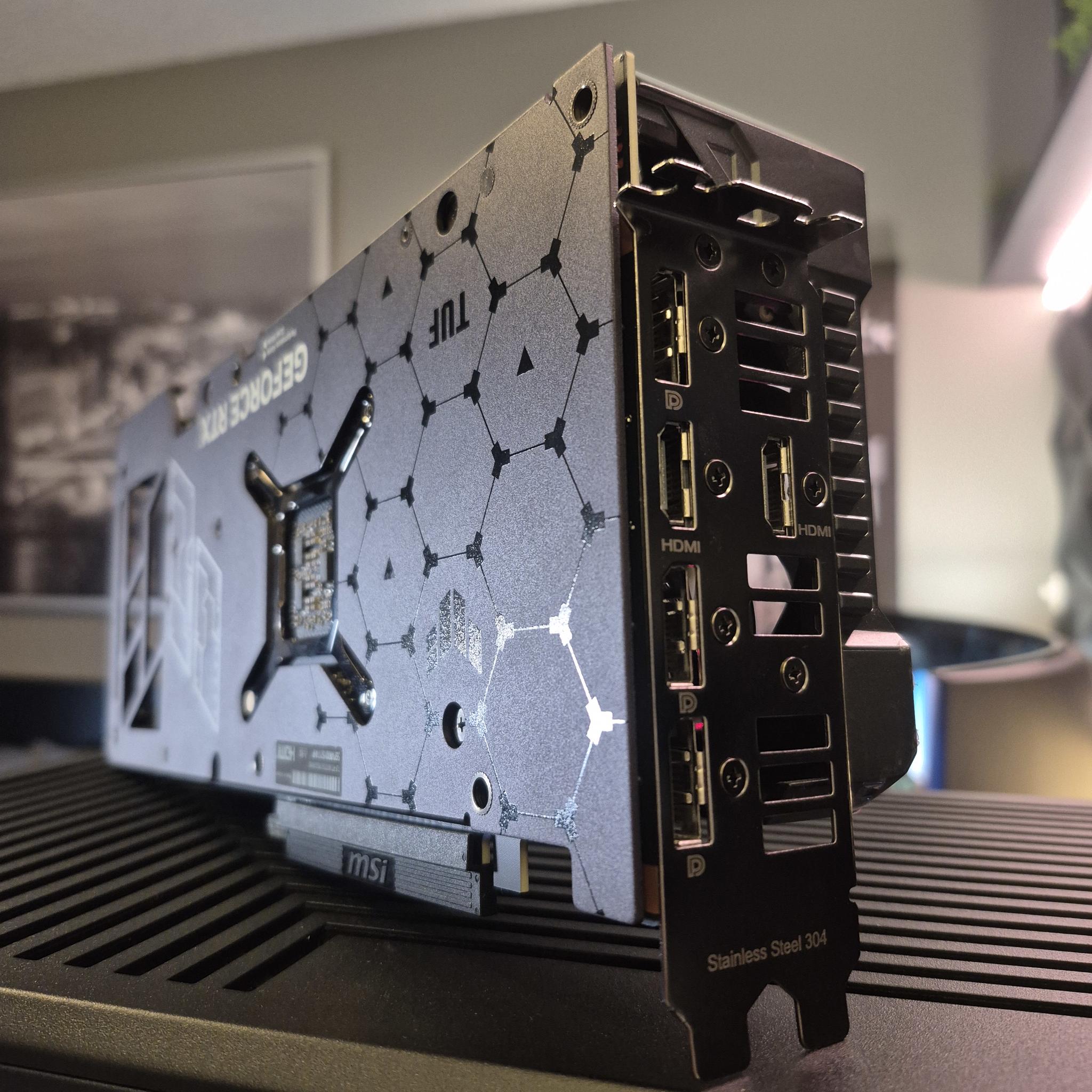 RTX 4070 TI SUPER