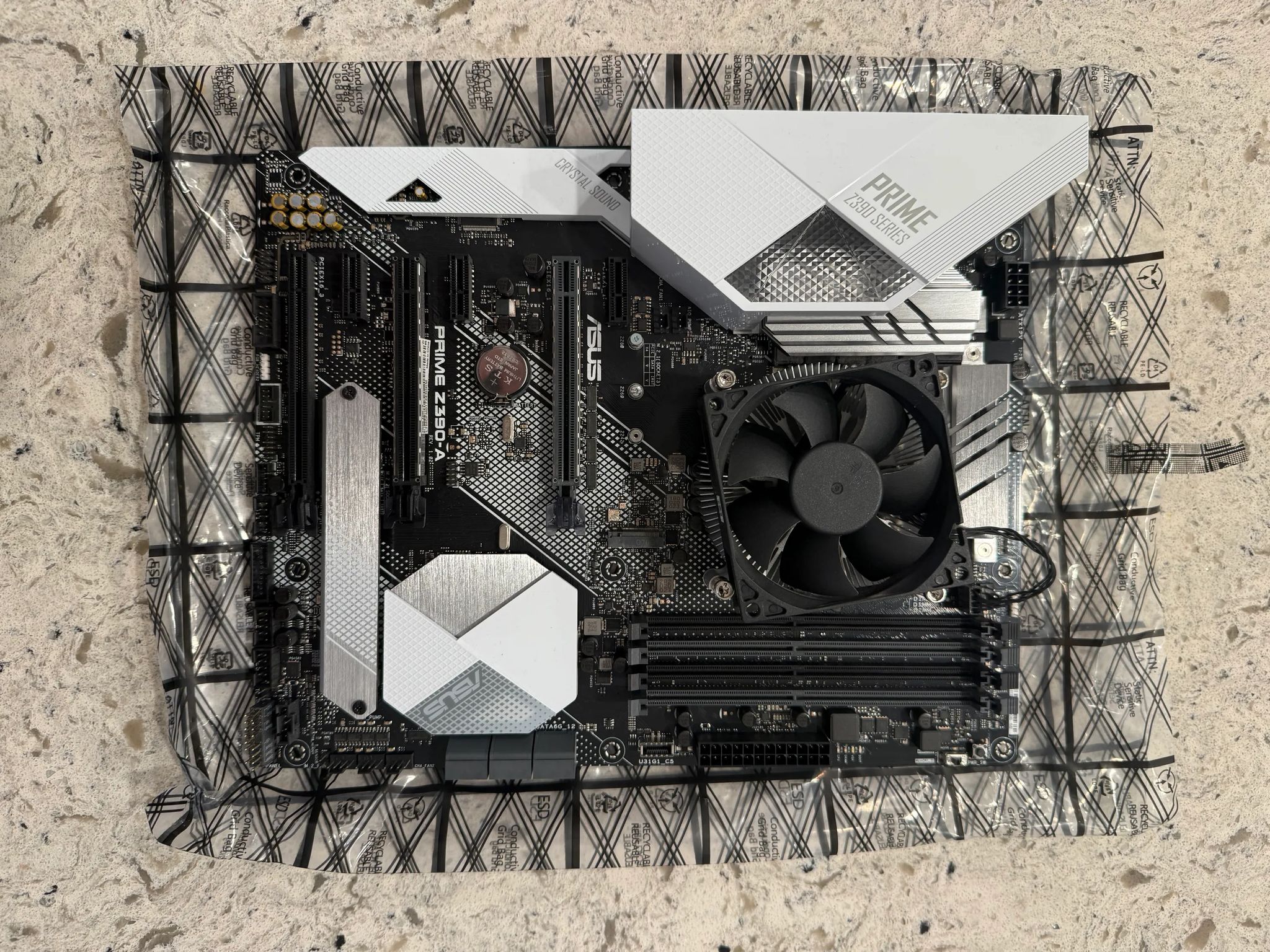 ASUS Prime Z390-A w/ i7-9700 processor