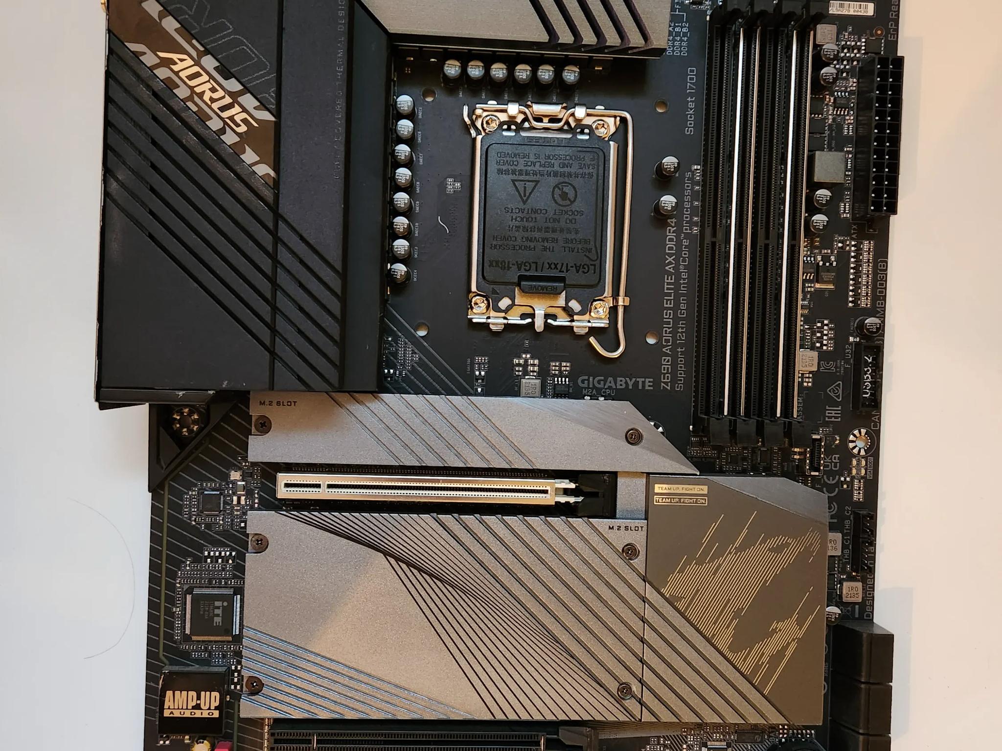 Gigabyte Z690 Aorus Elite AX DDR4 V2 (LGA 1700)
