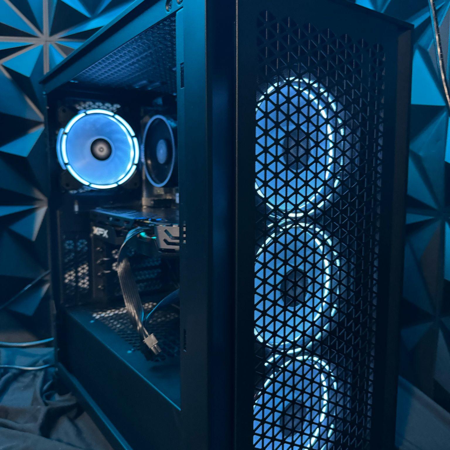 💰 Budget Baddie 580 💀🔥 Ryzen 2600| RX 580| 16 GB DDR4 |1.75 TB Storage