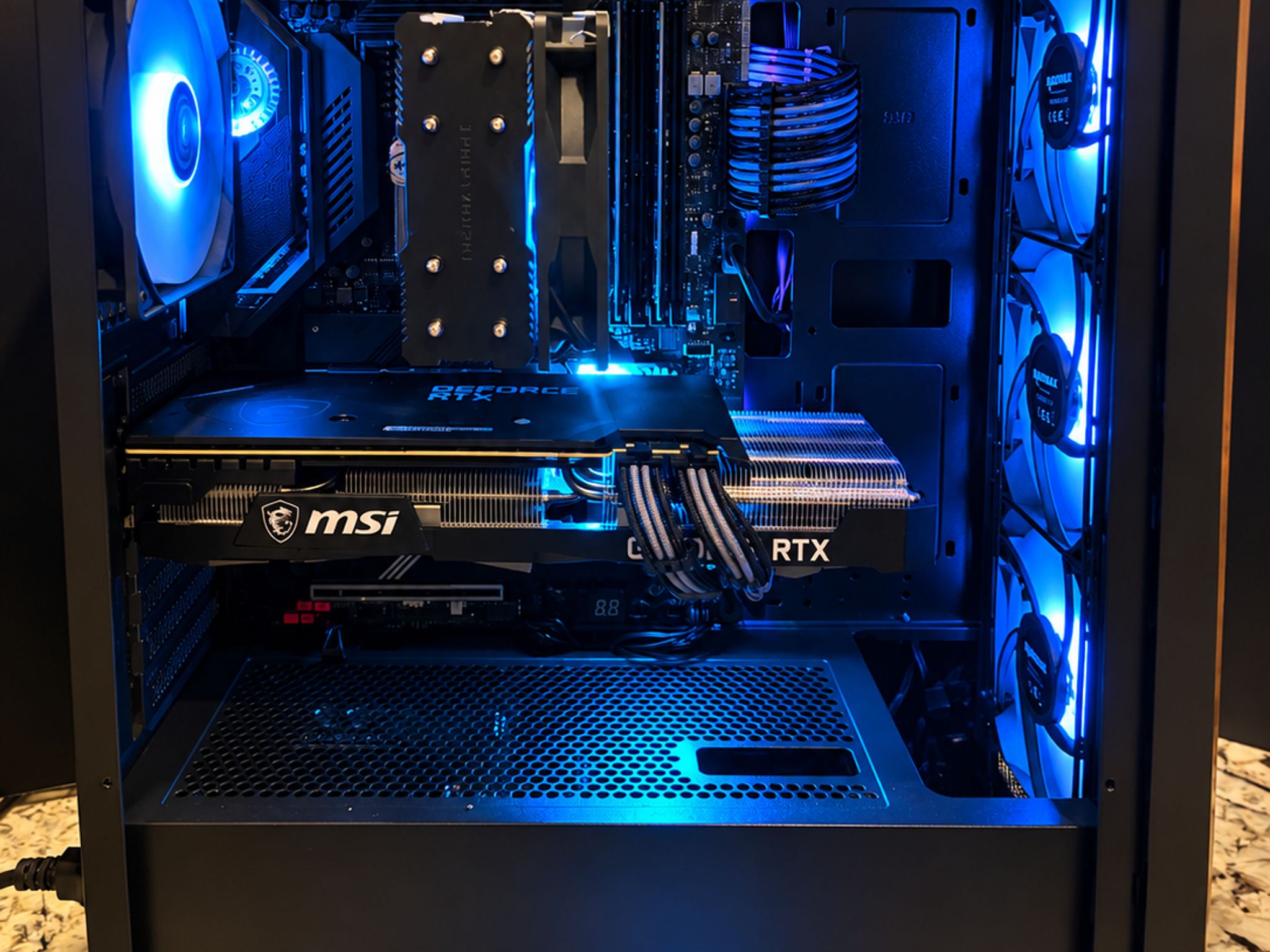 GeForce RTX 3070 Custom Gaming PC - Core i7-11700KF