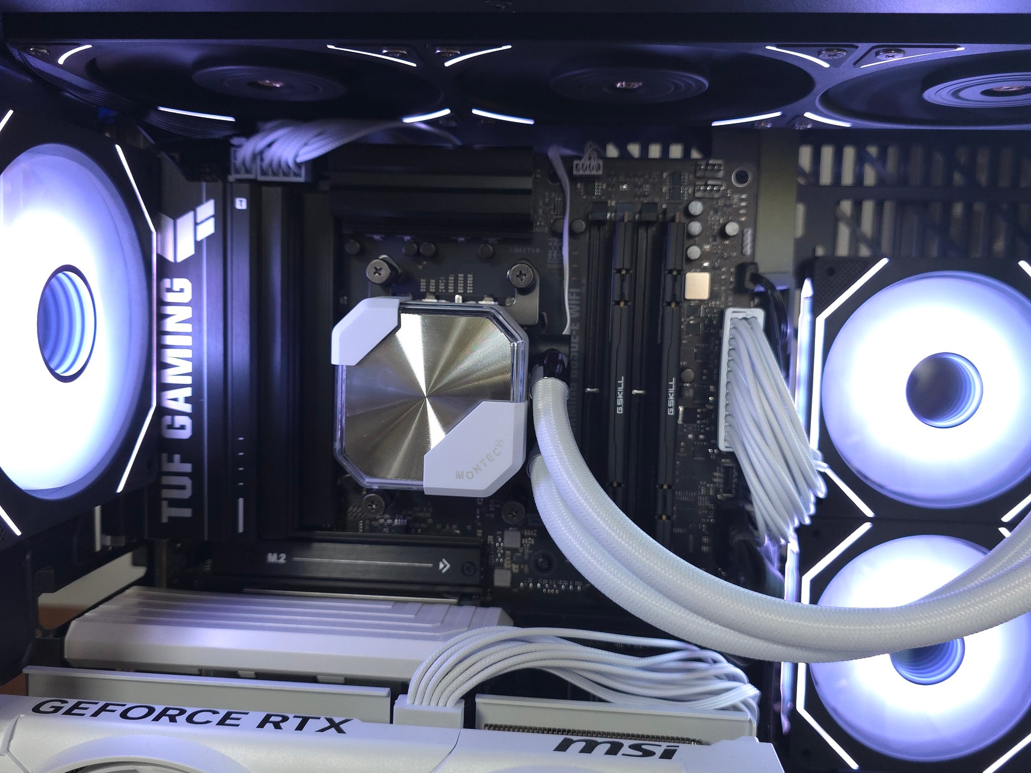 RTX 5070 White Gaming PC | Ryzen 5 7600X3D | 32GB DDR5 | 2TB NVMe | Clean Y60 Build