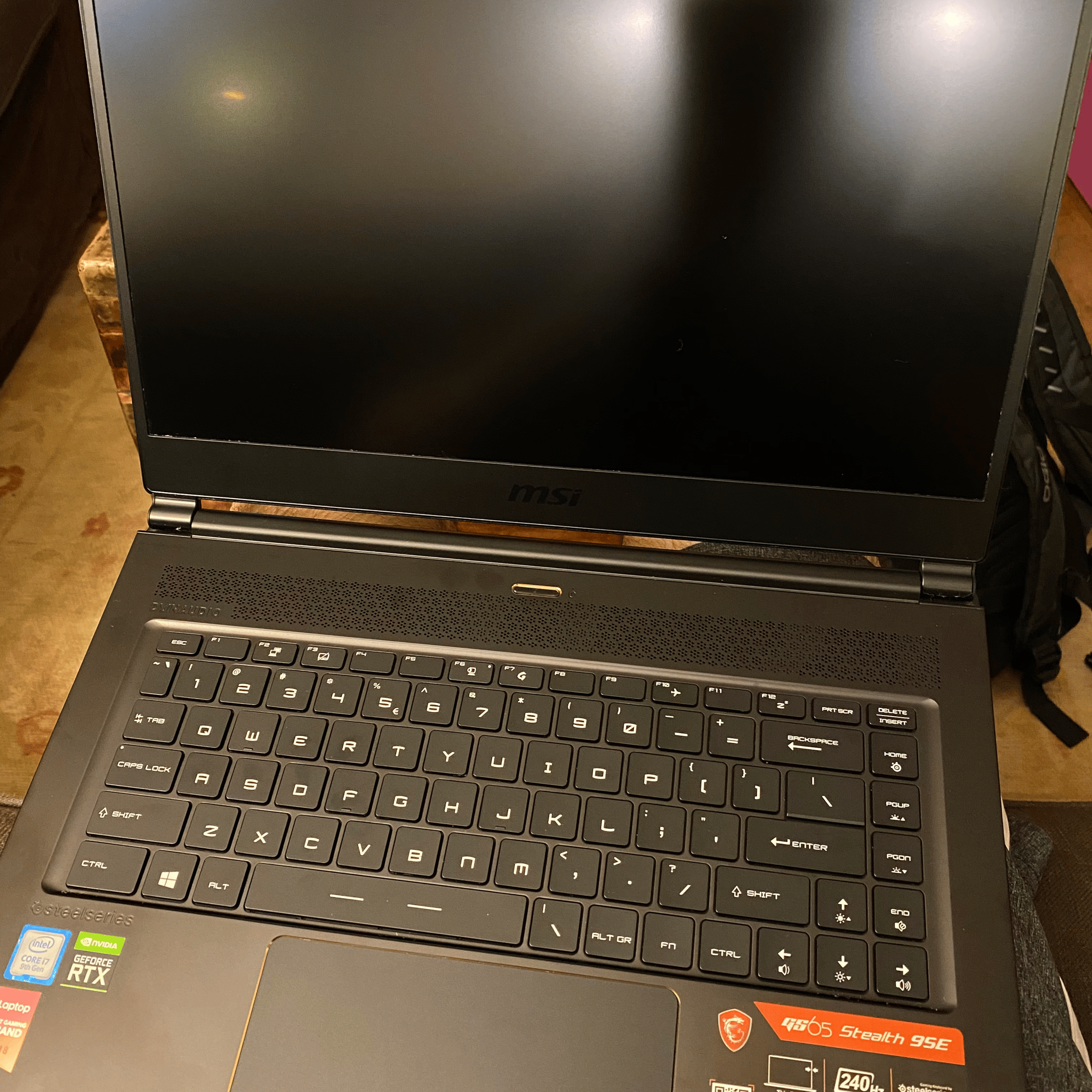 MSI GS65 Stealth 9SE 15.6” - RTX 2060 - WiFi 6 - 240hz - 64GB RAM - 1TB NVMe
