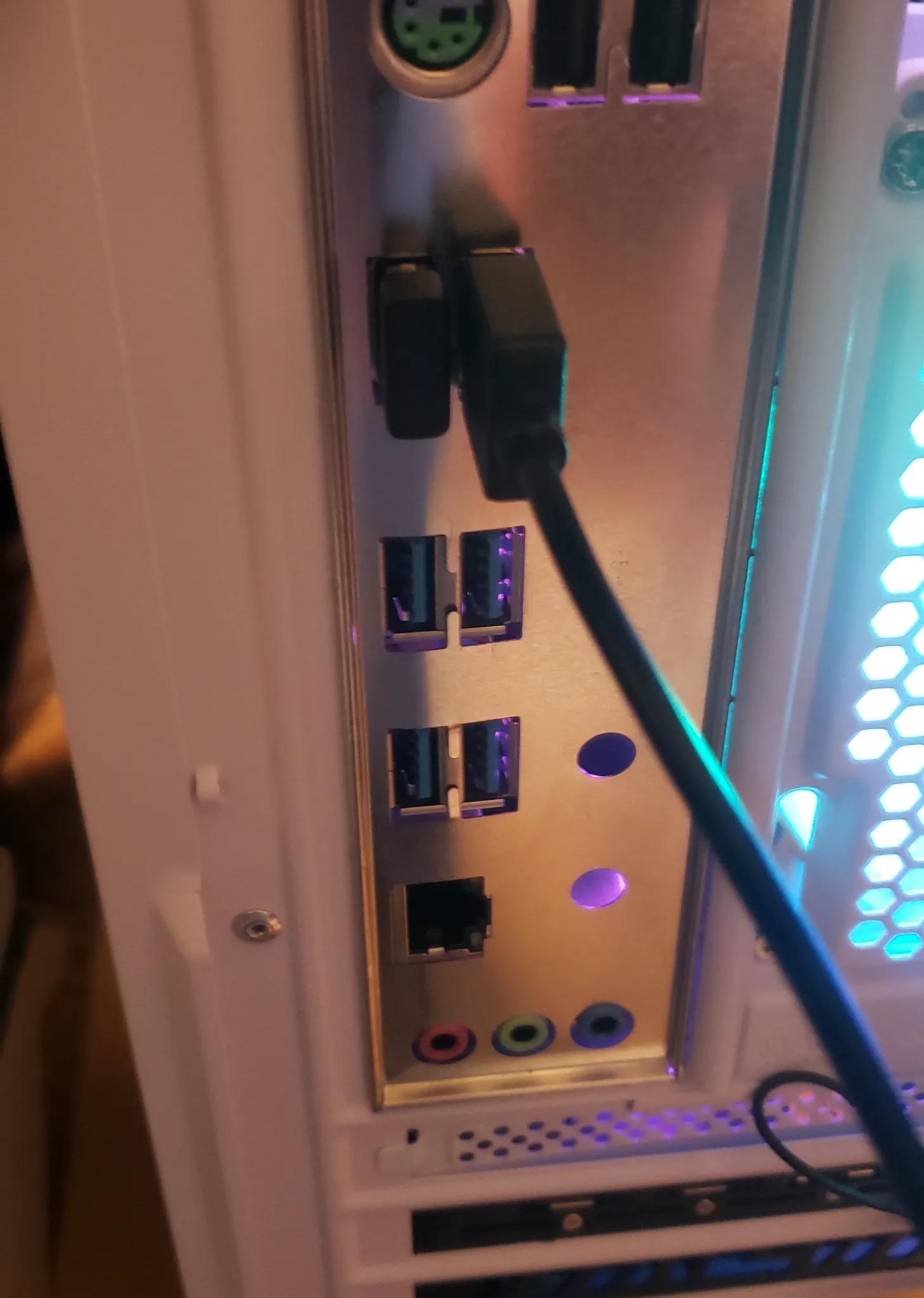 Xeon CPU RX6600 Windows 11 Gaming PC