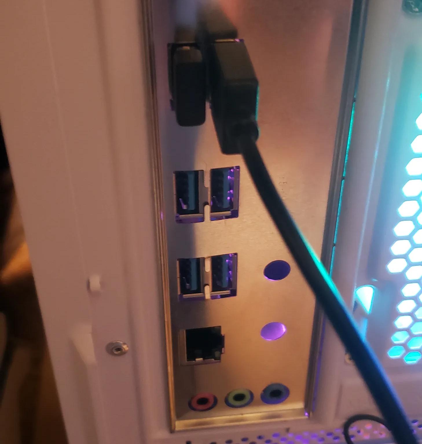 Xeon CPU RX6600 Windows 11 Gaming PC