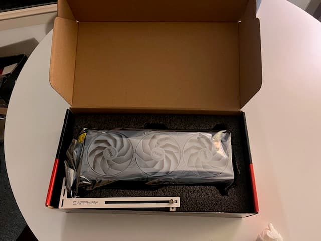 Sapphire Radeon RX 7800 XT Pulse Gaming OC