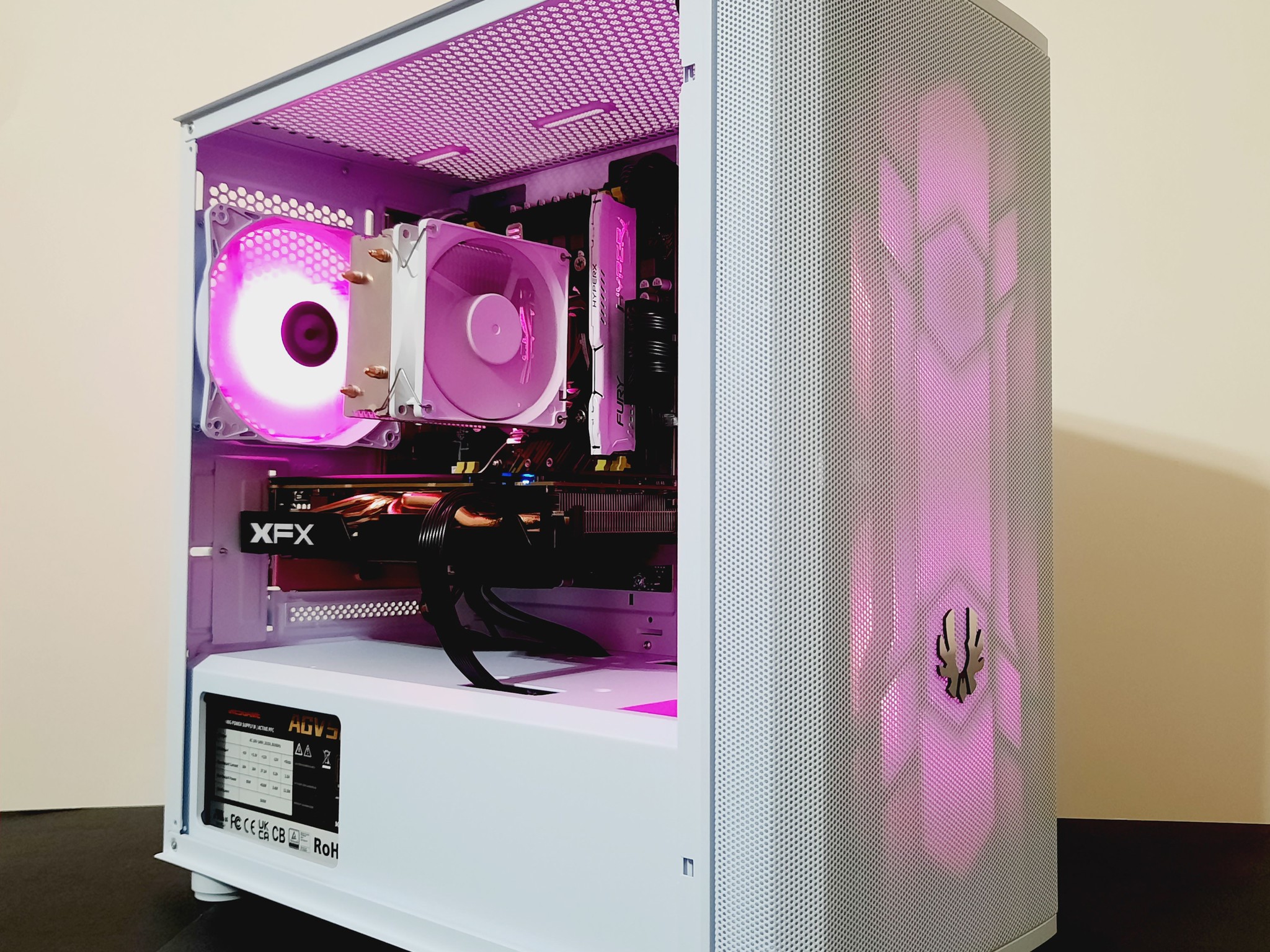 ⚡Budget White Gaming PC - Intel Xeon 8-cores ● 16GB RAM ● 512GB SSD ● AMD RX 580 8GB