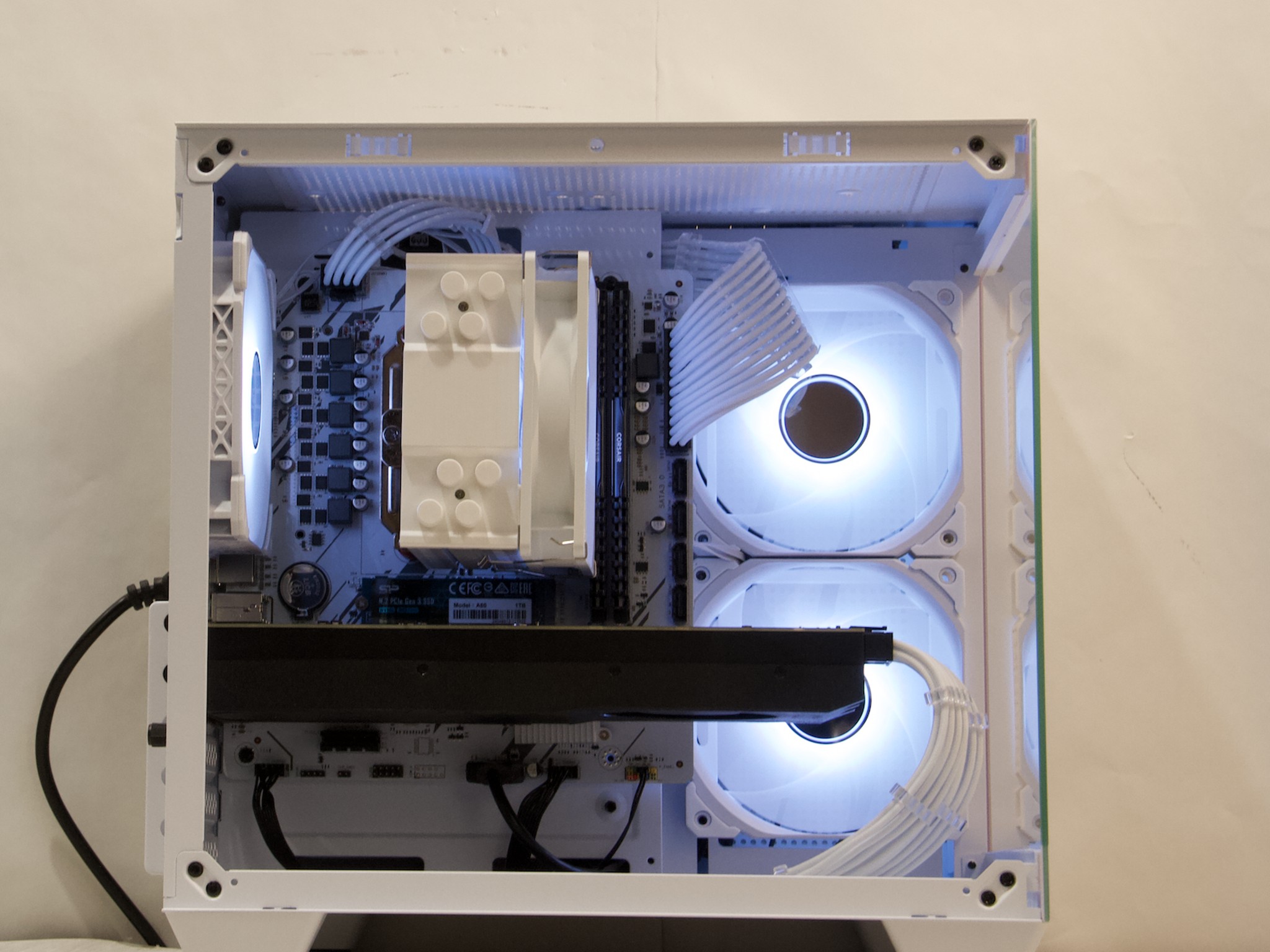 RTX 3070, Ryzen 5 5500, 16GB DDR4, 1TB NVMe SSD, WiFi - Gaming PC