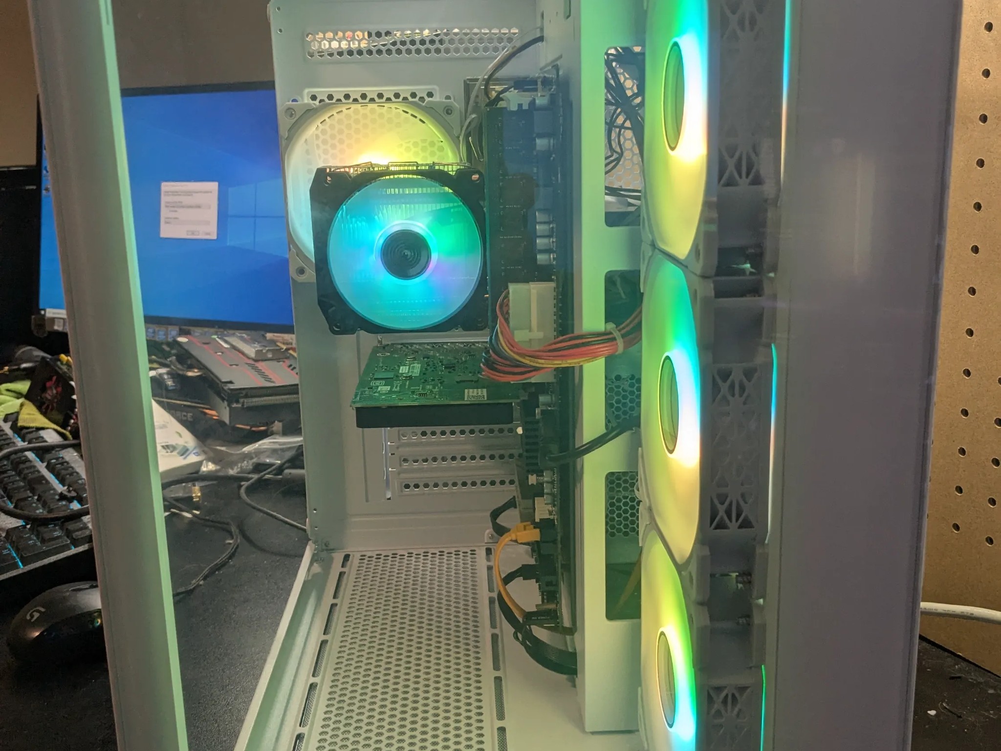 70 FPS Fortnite | 180 Day Warranty | i5-4570S, 16GB RAM, 500GB SSD, Nvidia 4GB GPU, RGB, WiFi