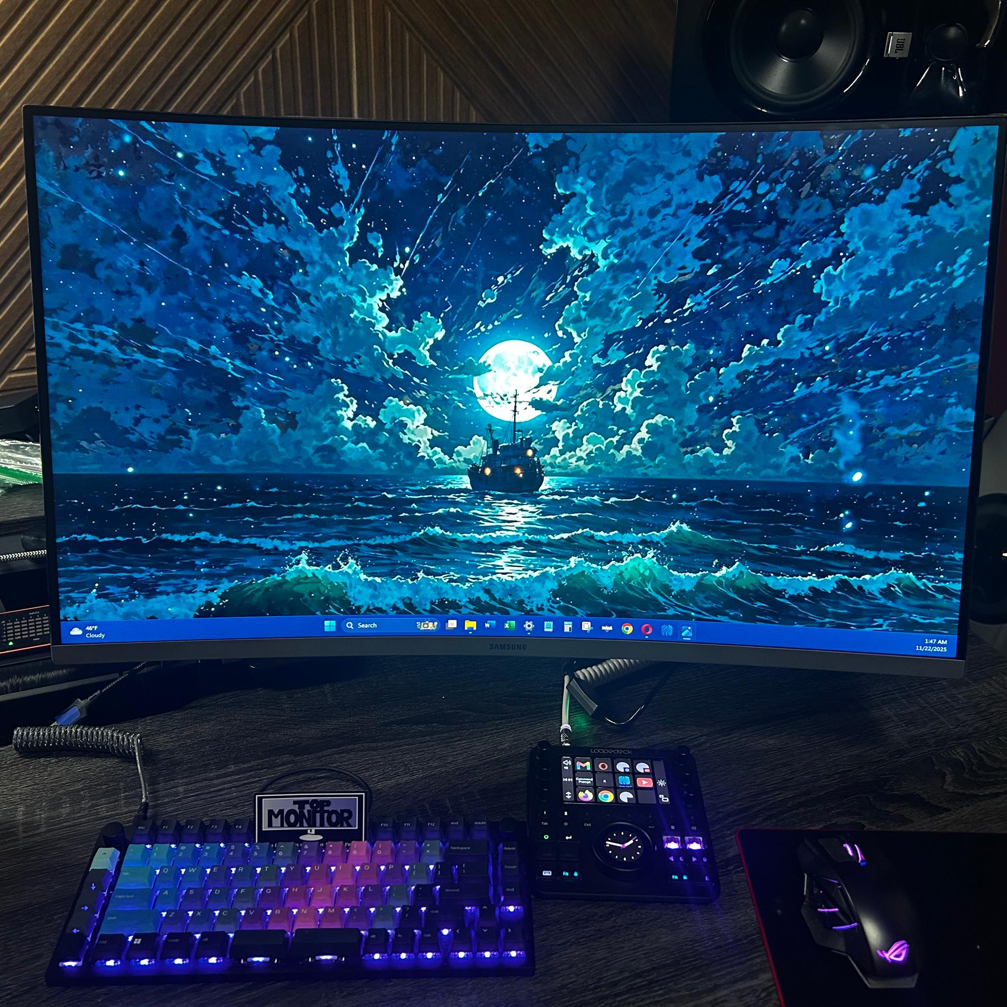 Samsung 32” FHD (1920 x 1080) (75hz) Curved Monitor with Bezel-Less Design (Refurbished)