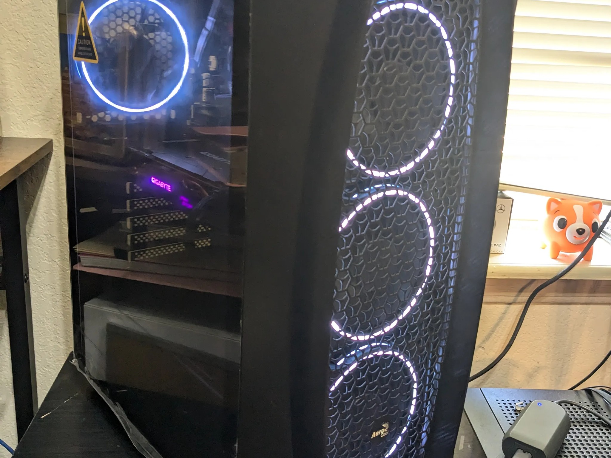 FREE SHIP || i5-8500, RX 580 8GB 2304SP, 480GB SSD, 16GB RAM, 650W PSU, RGB, WiFi, Win10