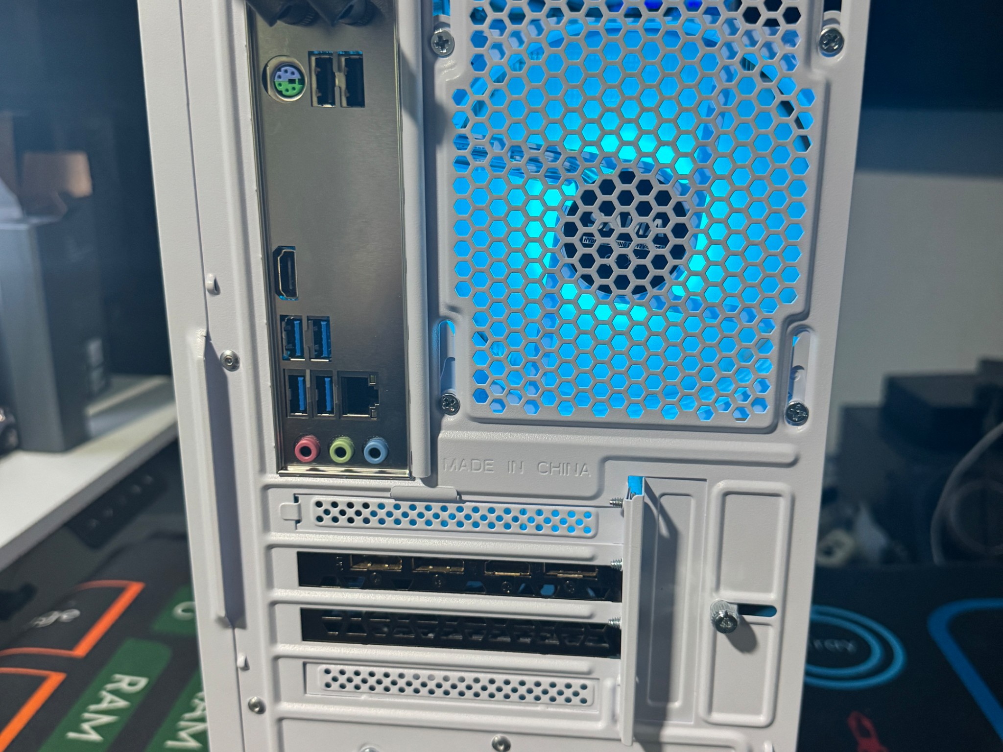 ❄️ S N O W ❄️ Gaming PC | Ryzen 5 3600 | GTX 1660 Ti | 16GB DDR4 | 512GB SSD