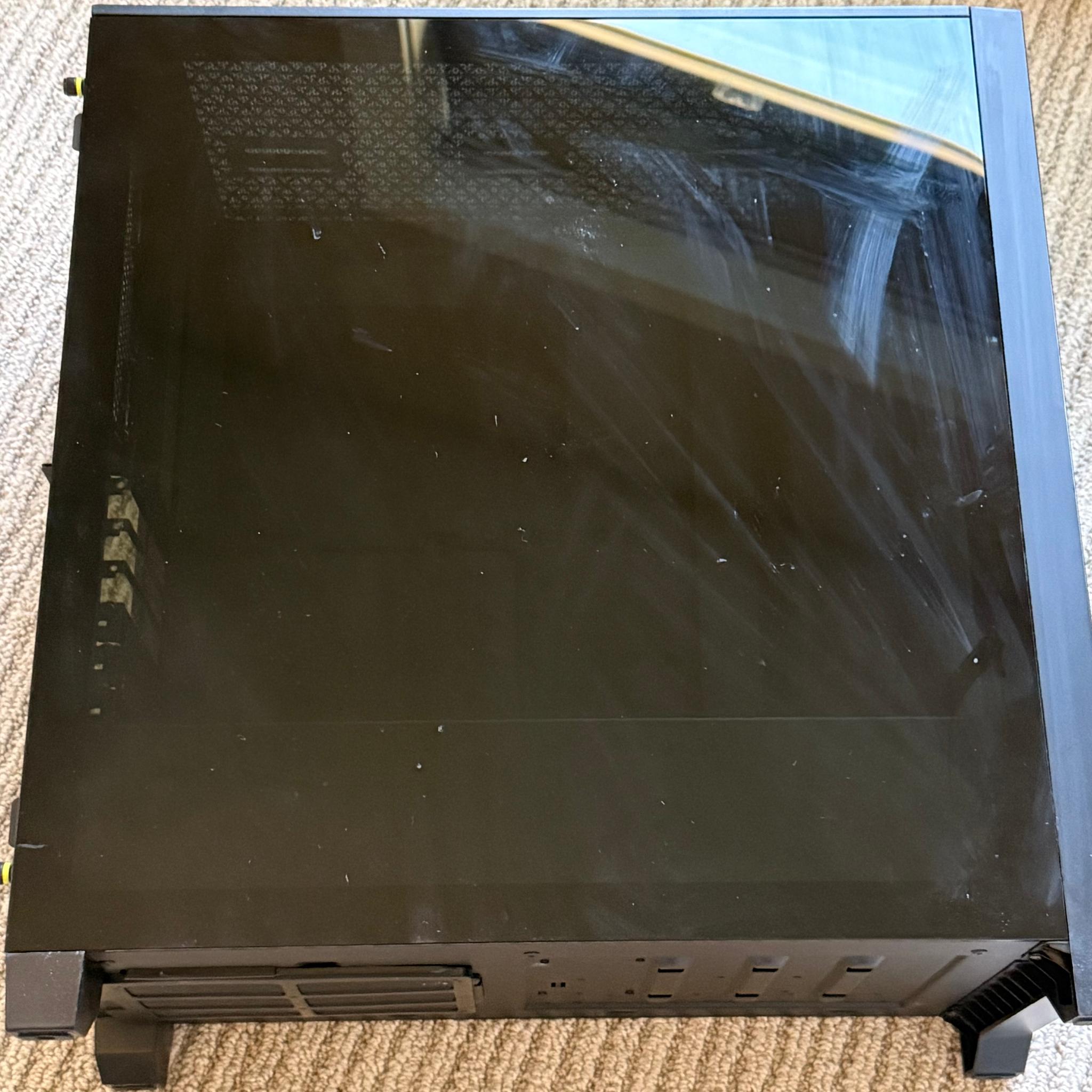 Corsair iCUE 4000X RGB (Black - Tempered Glass)