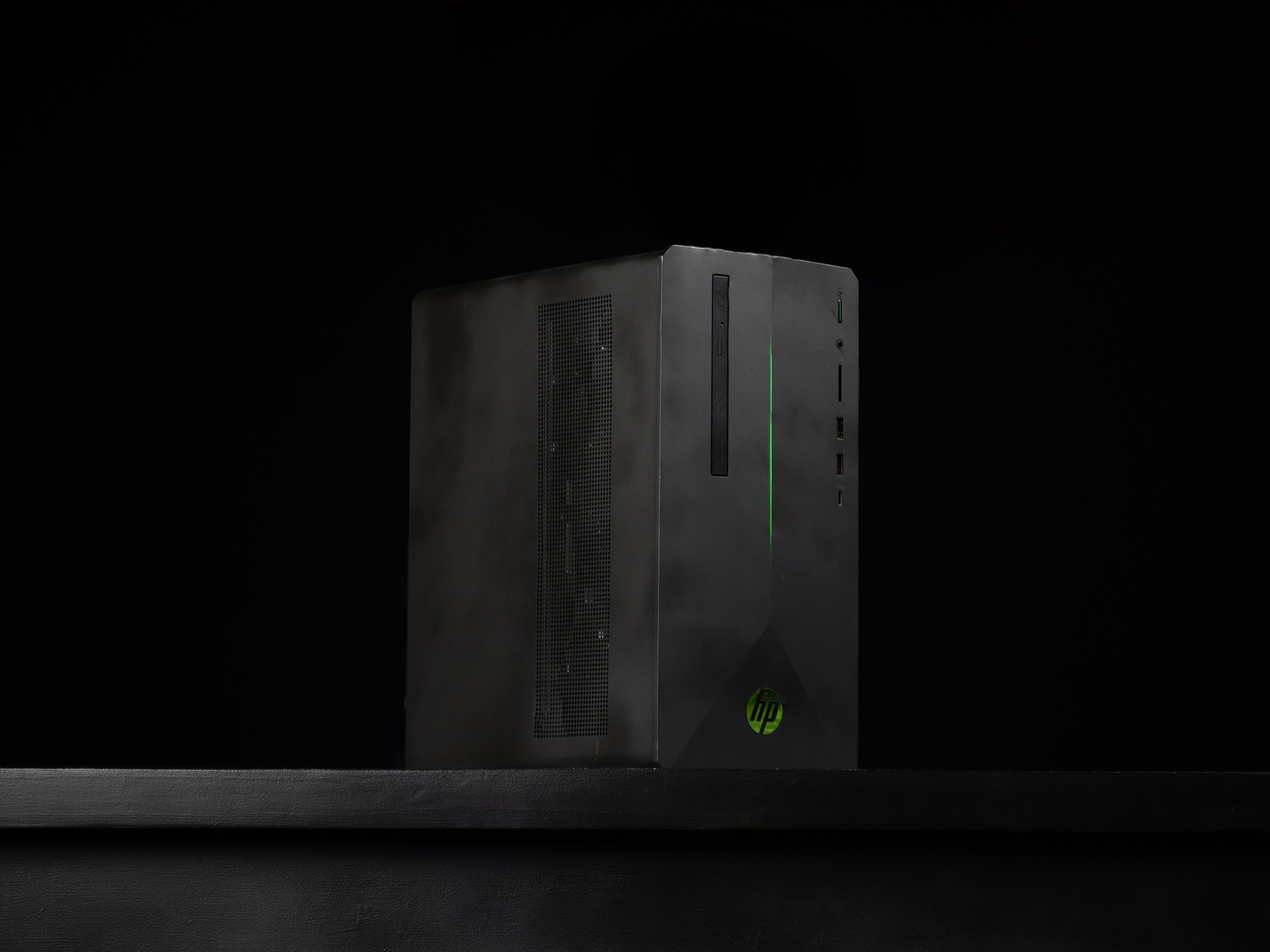 \ NA-06 / RX 550 AMD Ryzen 7 1700 .87TB Windows 11 16GB Gaming PC